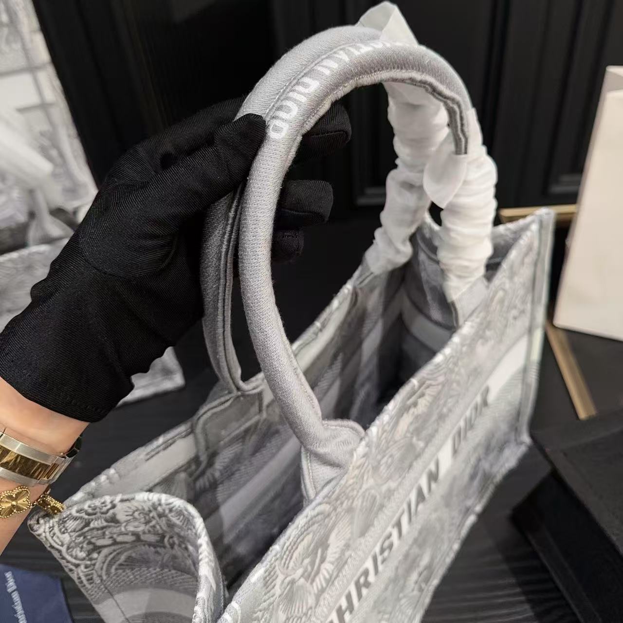 DI0R 刺繍入りグレーショッピングバッグ【50%割引+送料無料】