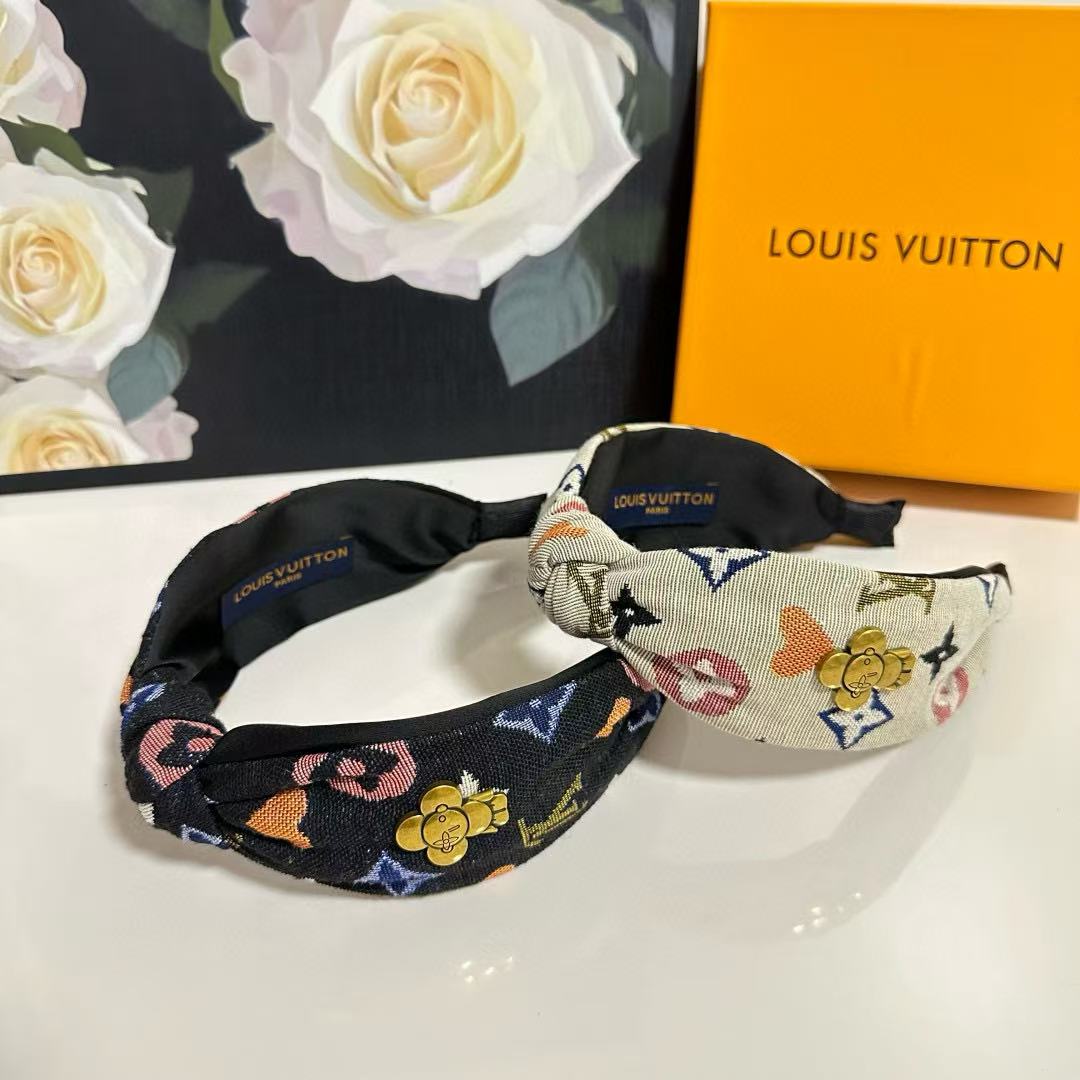 LV 四つ葉のクローバー ヘッドバンド【 50％割引+送料無料】