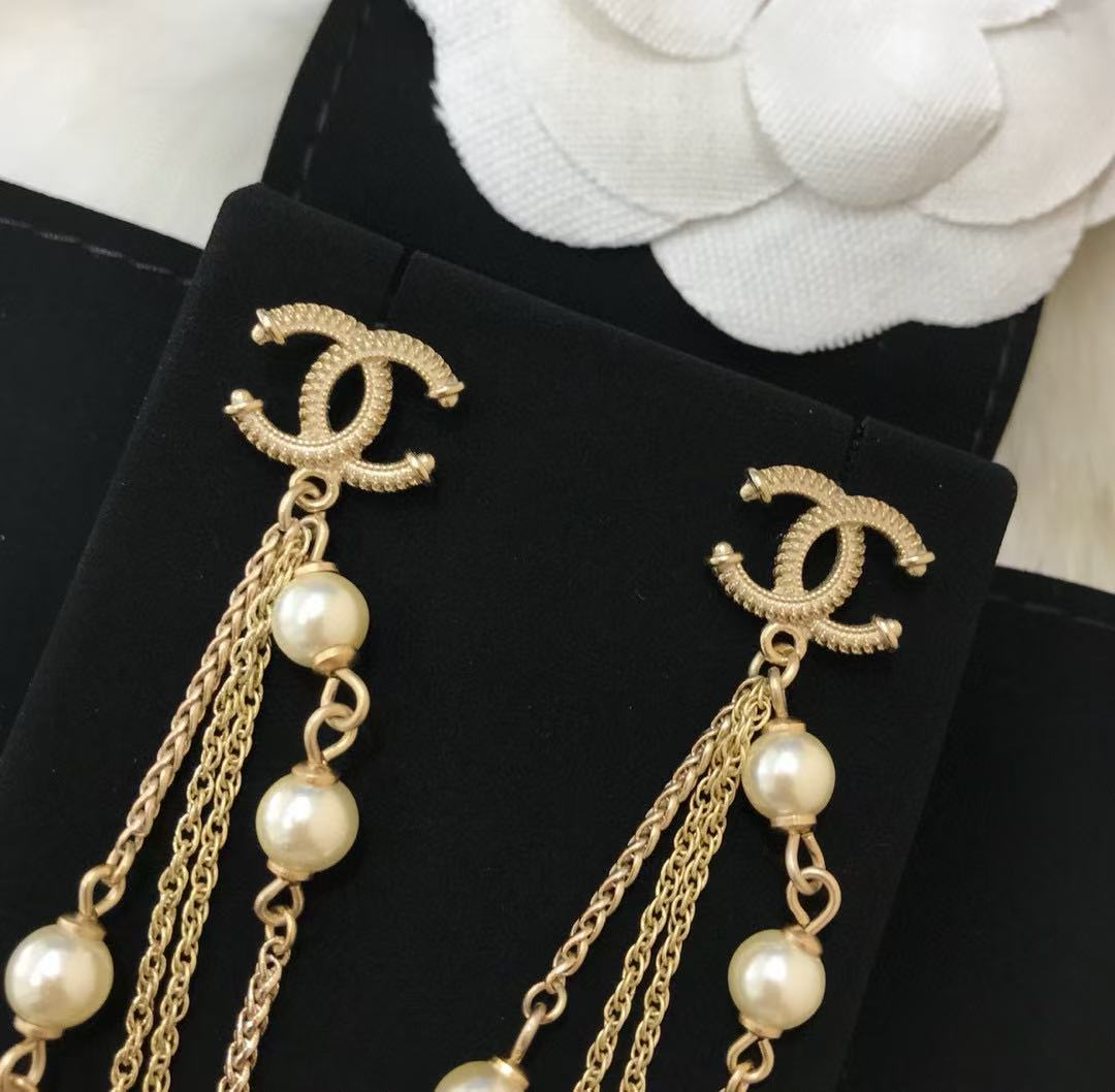 CHANE1 パールダブルCタッセルイヤリング【 50％割引+送料無料】