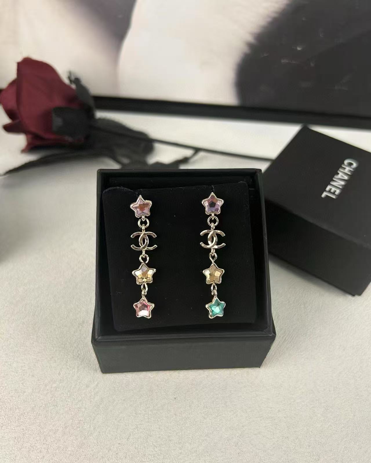 CHANE1 五芒星カラーダイヤモンドピアス【 50％割引+送料無料】