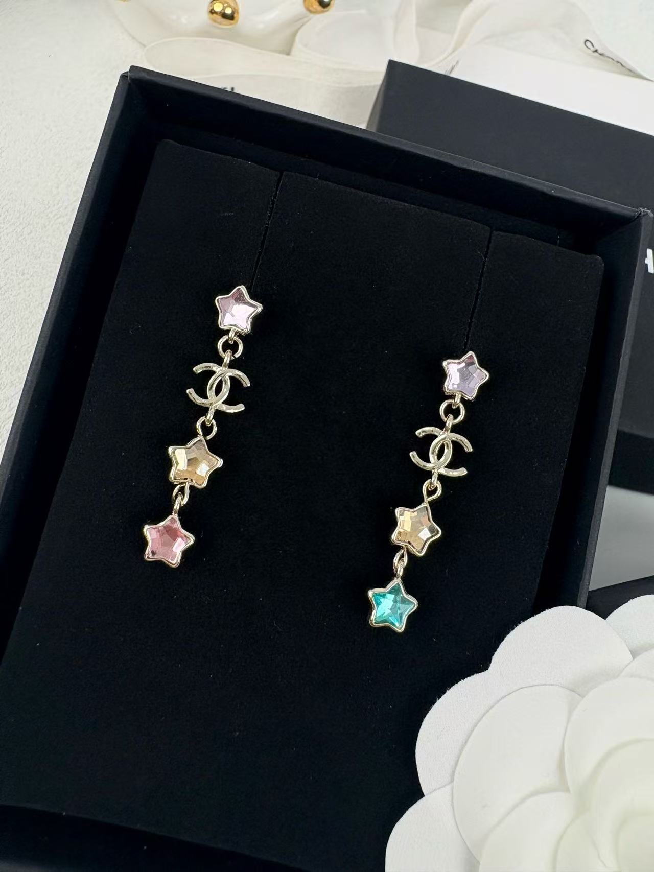 CHANE1 五芒星カラーダイヤモンドピアス【 50％割引+送料無料】