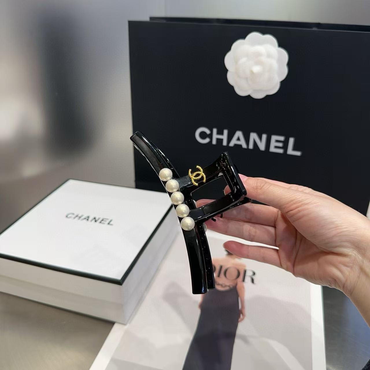 CHANE1 高品質パールクリップ【 50％割引+送料無料】