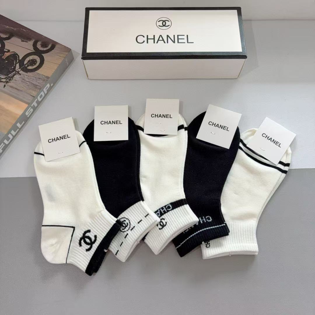 CHANE1 クラシックダブルC ソックス5足組【 50%割引+送料無料】