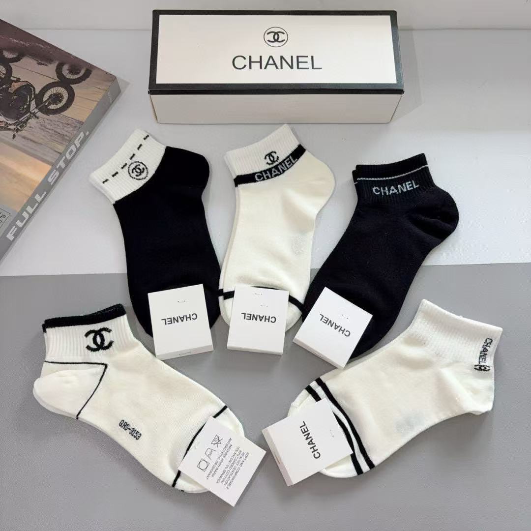 CHANE1 クラシックダブルC ソックス5足組【 50％割引+送料無料】