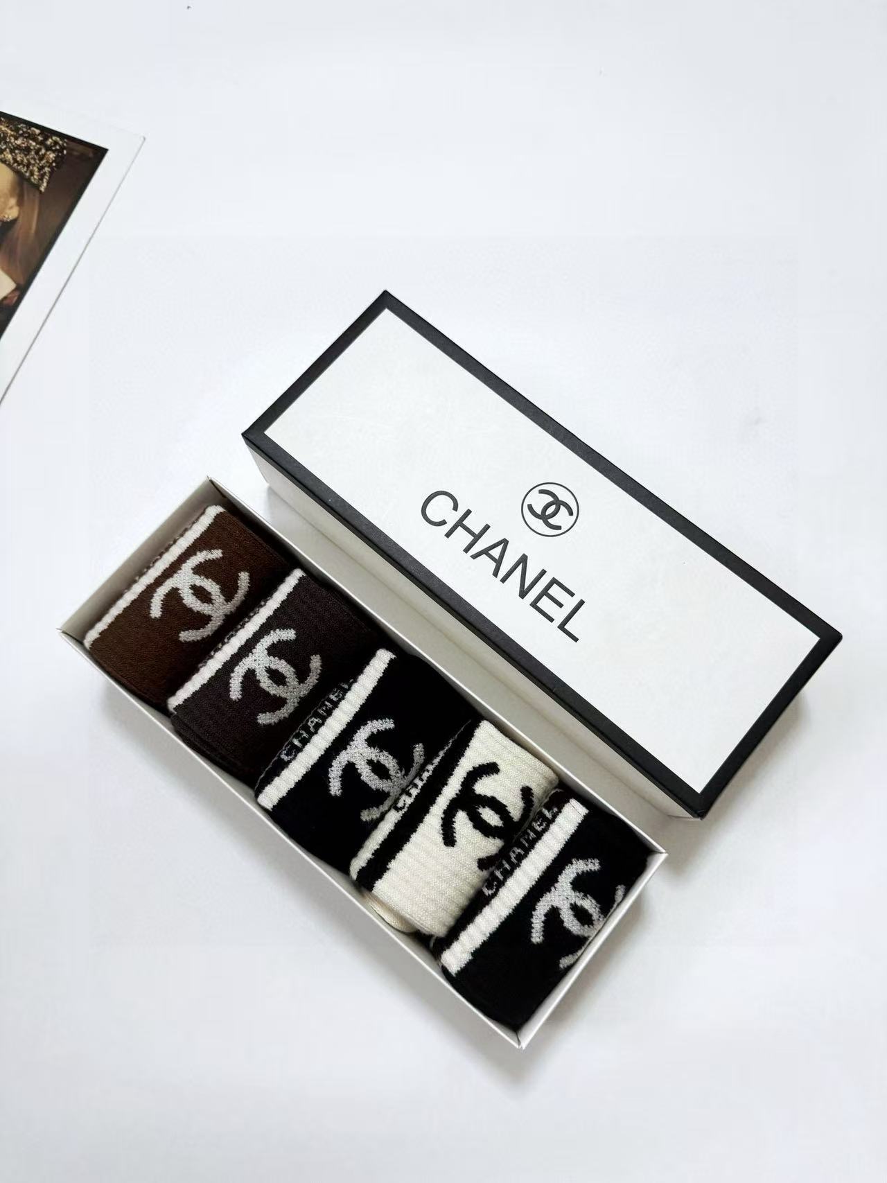 CHANE1足のC文字カシミヤ5足ソックス【 50％割引+送料無料】