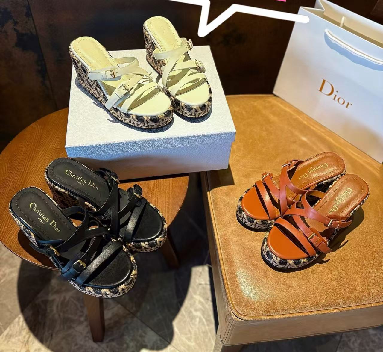 DI0Rの高品質シンプル厚底サンダル【50％割引+送料無料】