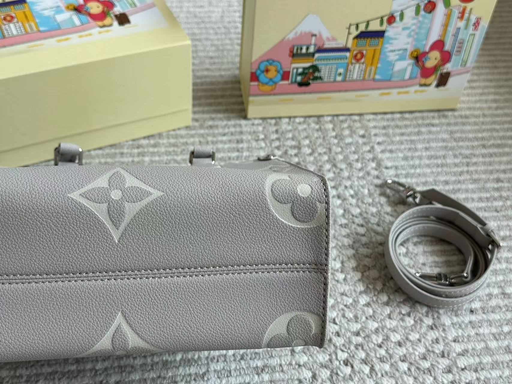 LV onthego牛革ショッピングバッグ【 50%割引+送料無料】