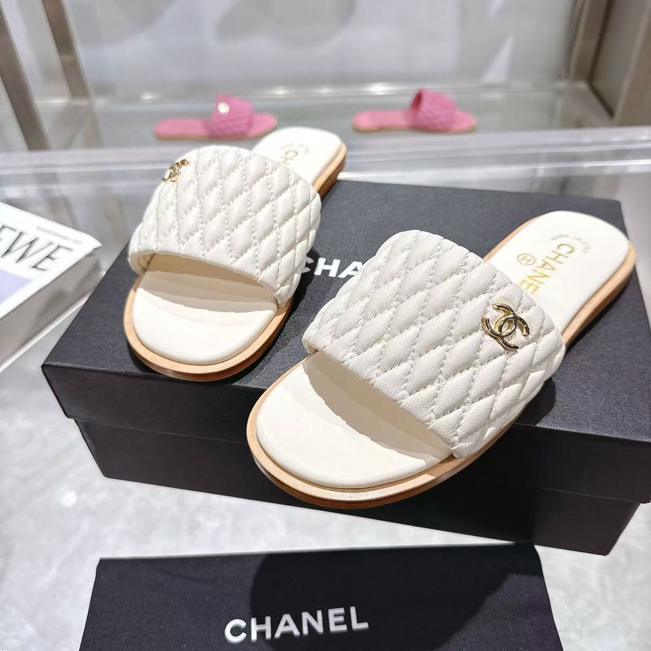 CHANE1 高品質ダブルCシープスキンスリッパ【50％割引+送料無料】