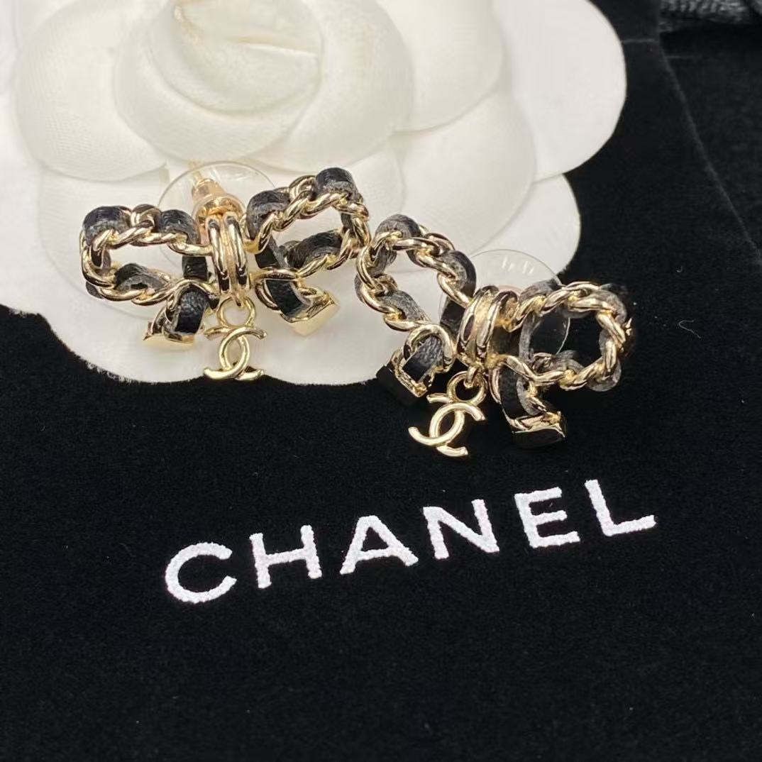 CHANE1 ボウレザースタッドピアス【 50%割引+送料無料】