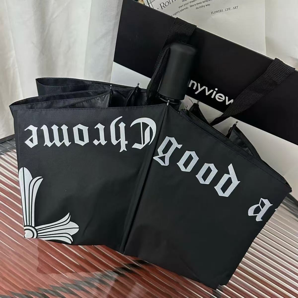 Chr0me Heartsクロス折りたたみパラソル【 50％割引+送料無料】