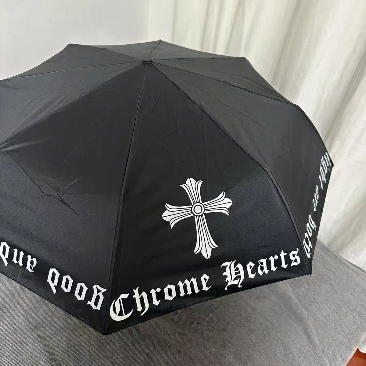 Chr0me Heartsクロス折りたたみパラソル【 50％割引+送料無料】