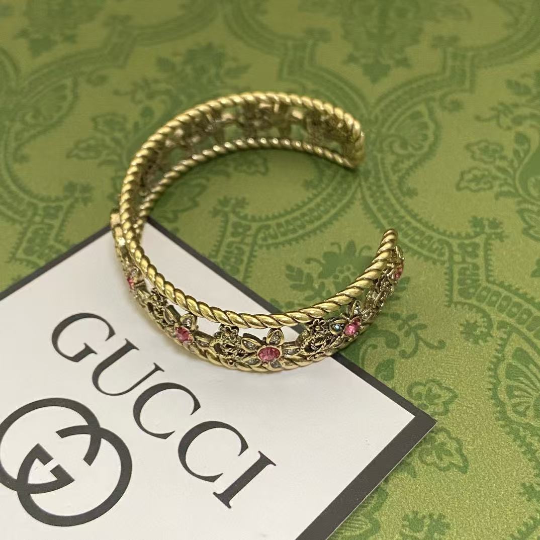 GUCC1 ダブルG フラワー ピンクダイヤモンド ブレスレット【50％割引+送料無料】