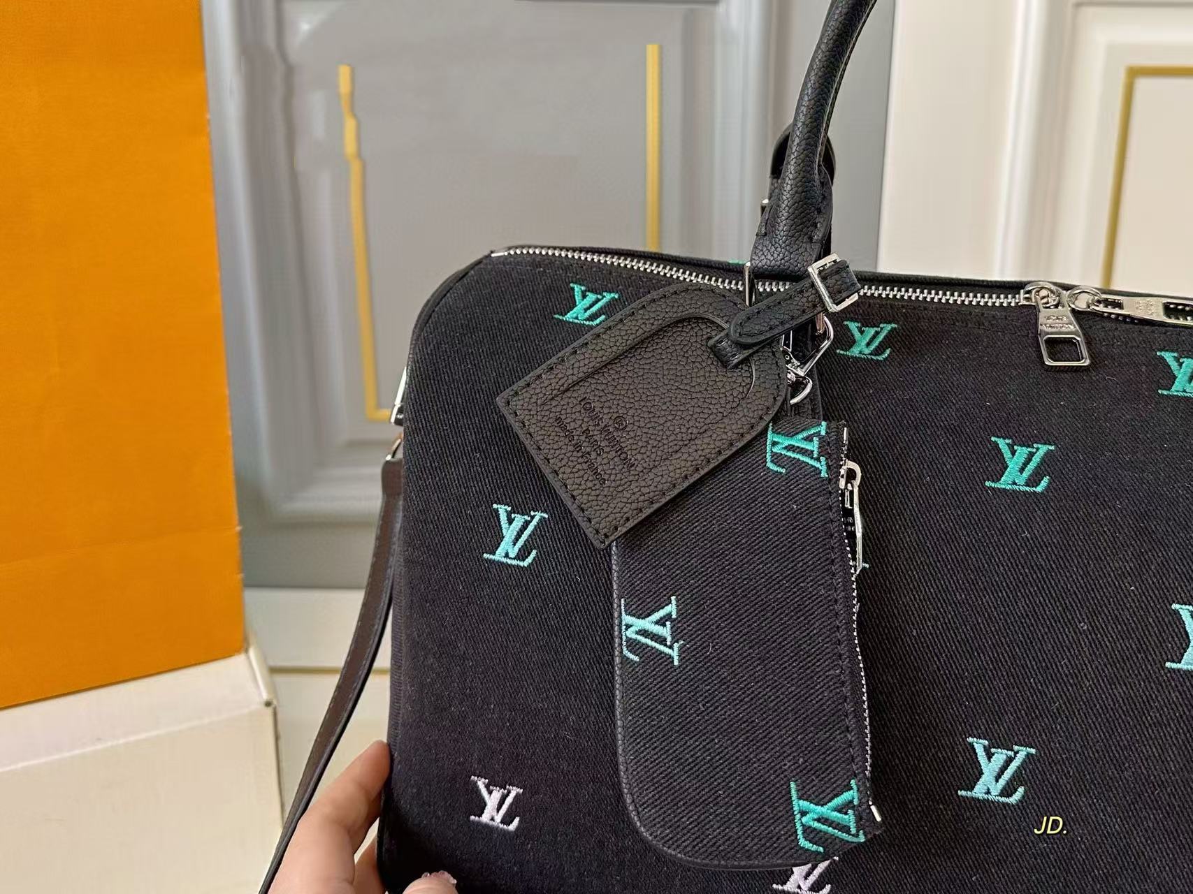 LVデニム刺繍トラベルバッグ【 50％割引+送料無料】