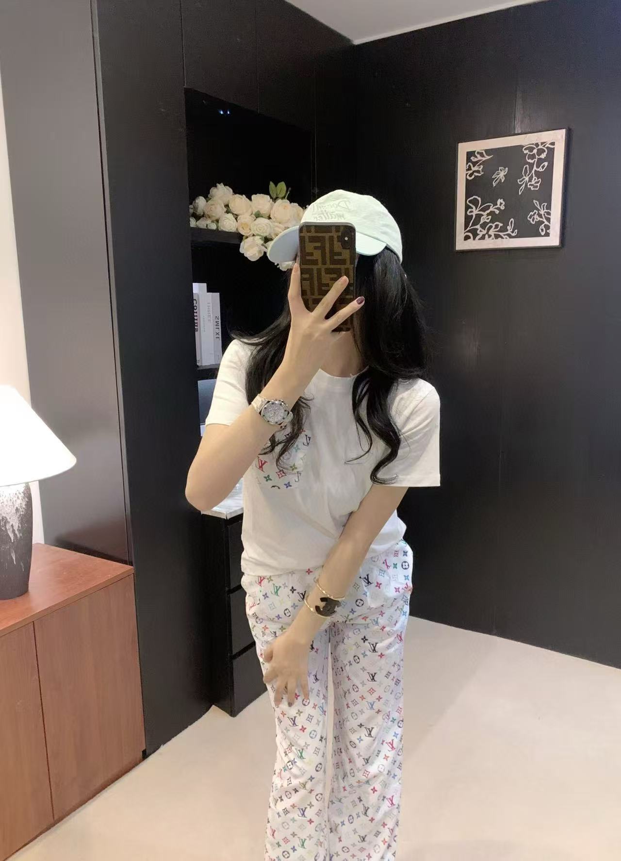 LVポケットTシャツ+パンツのツーピースセット【50％割引+送料無料】