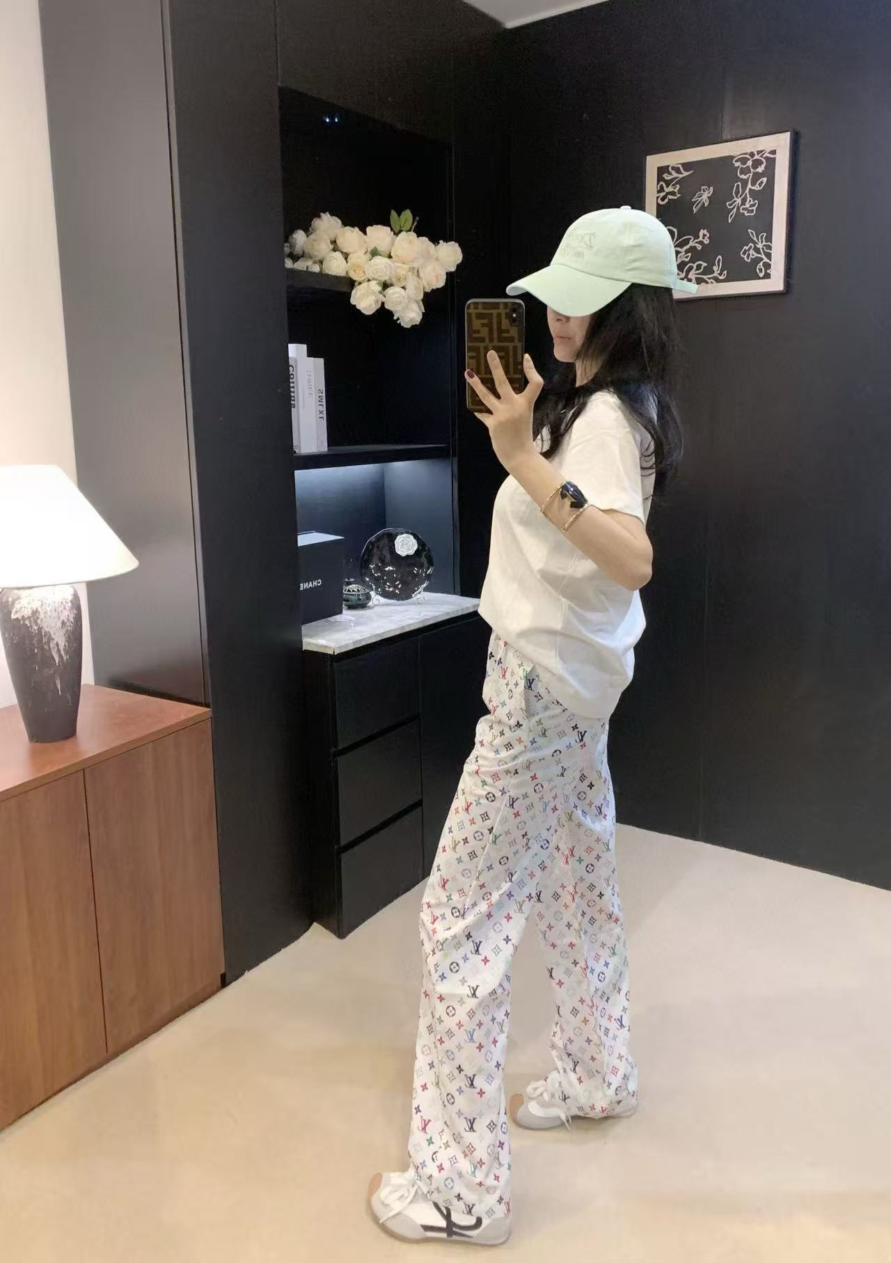 LVポケットTシャツ+パンツのツーピースセット【50％割引+送料無料】