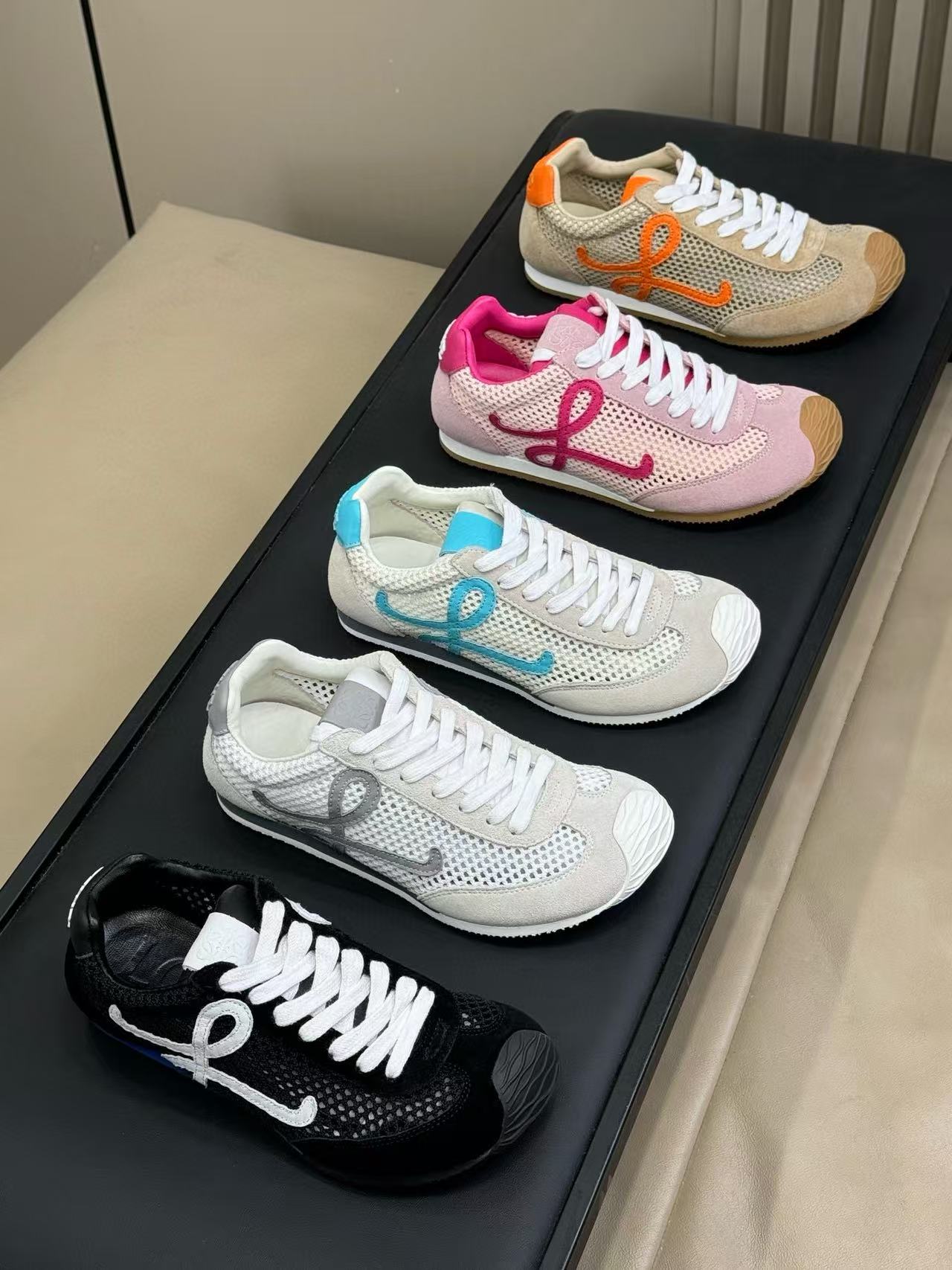 L0WEW 高品質メッシュスポーツシューズ【50％割引+送料無料】