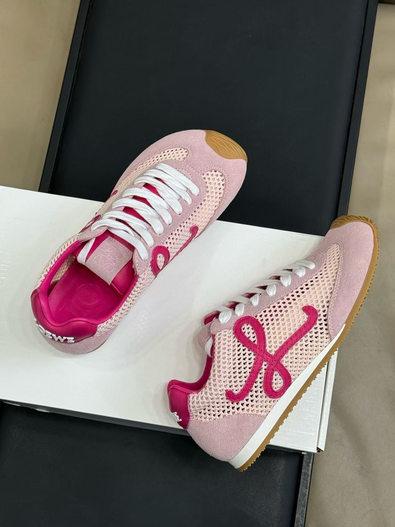 L0WEW 高品質メッシュスポーツシューズ【50%割引+送料無料】