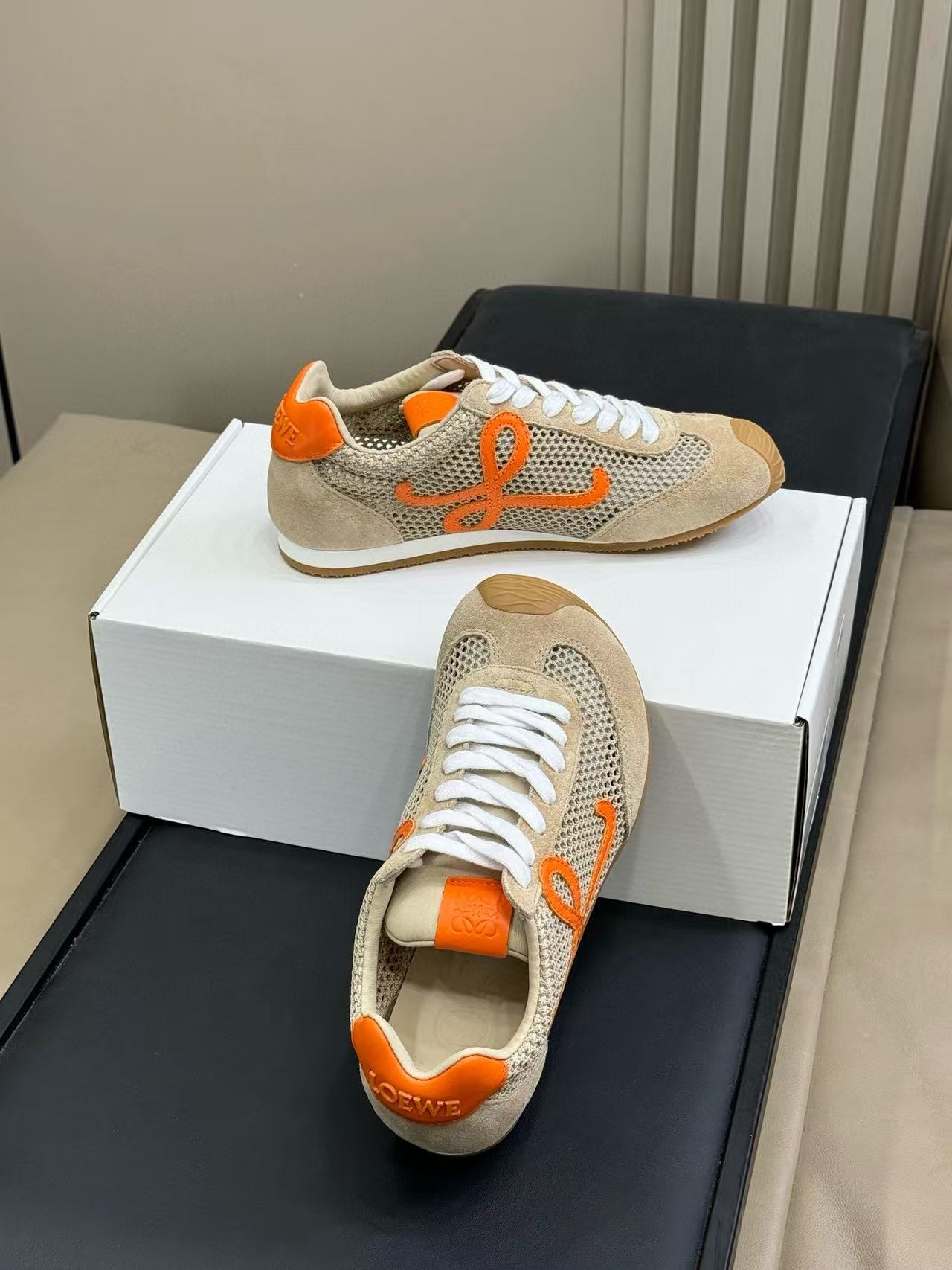 L0WEW 高品質メッシュスポーツシューズ【50%割引+送料無料】