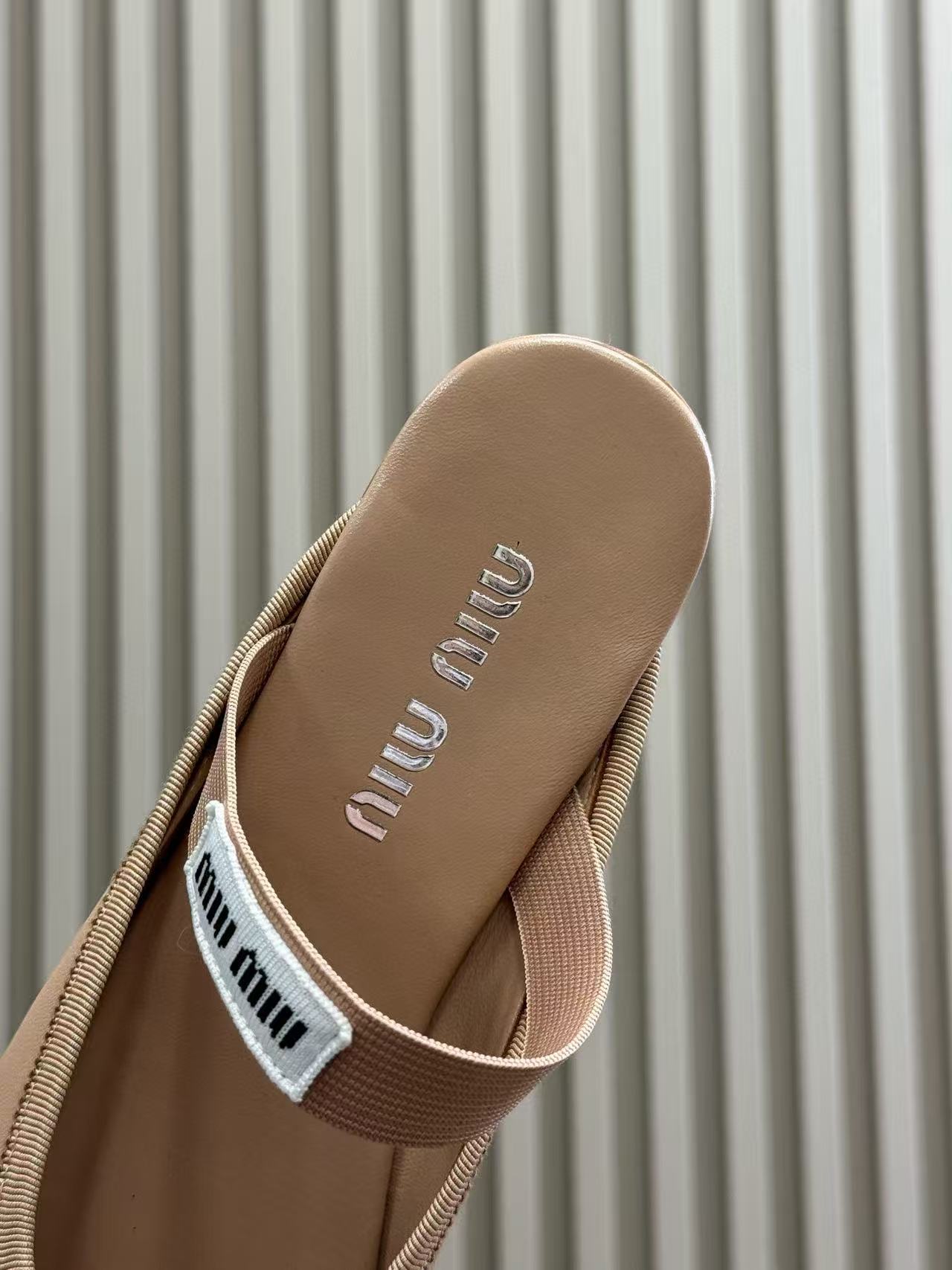 M1UM1U 高品質バレエシューズ ハーフスリッパ【50%割引+送料無料】