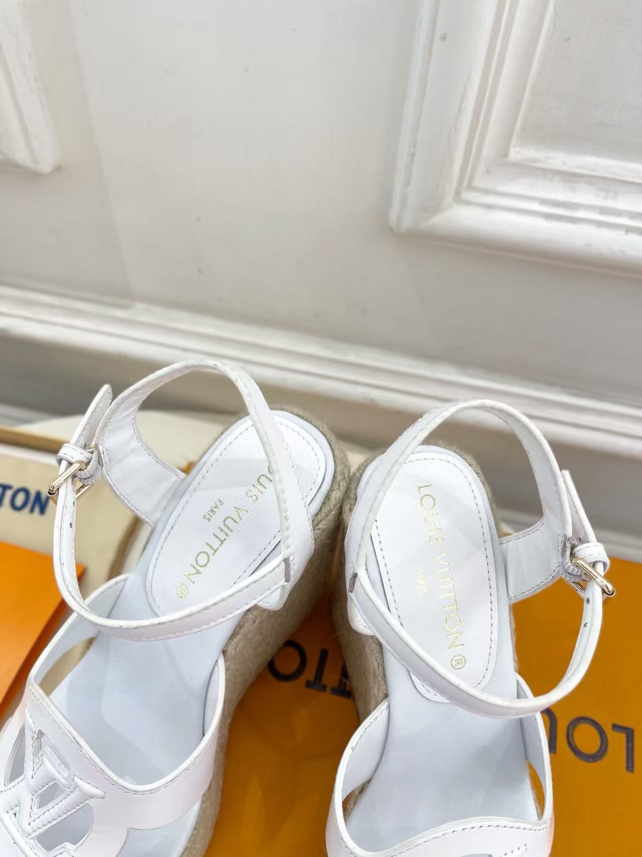 LVの高品質中空麻ロープサンダル【50％割引+送料無料】