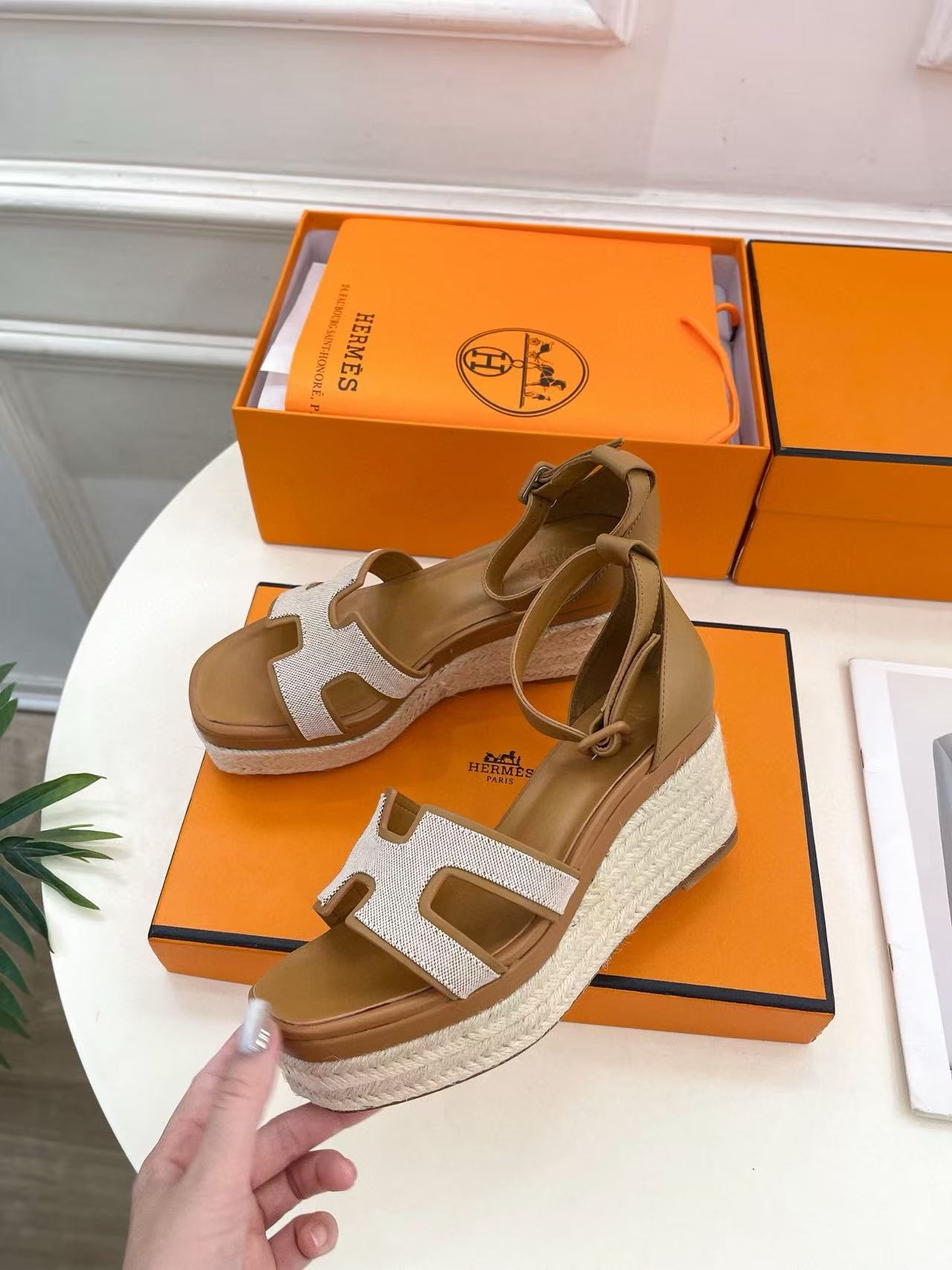 HERME5 高品質麻縄サンダル【50％割引+送料無料】