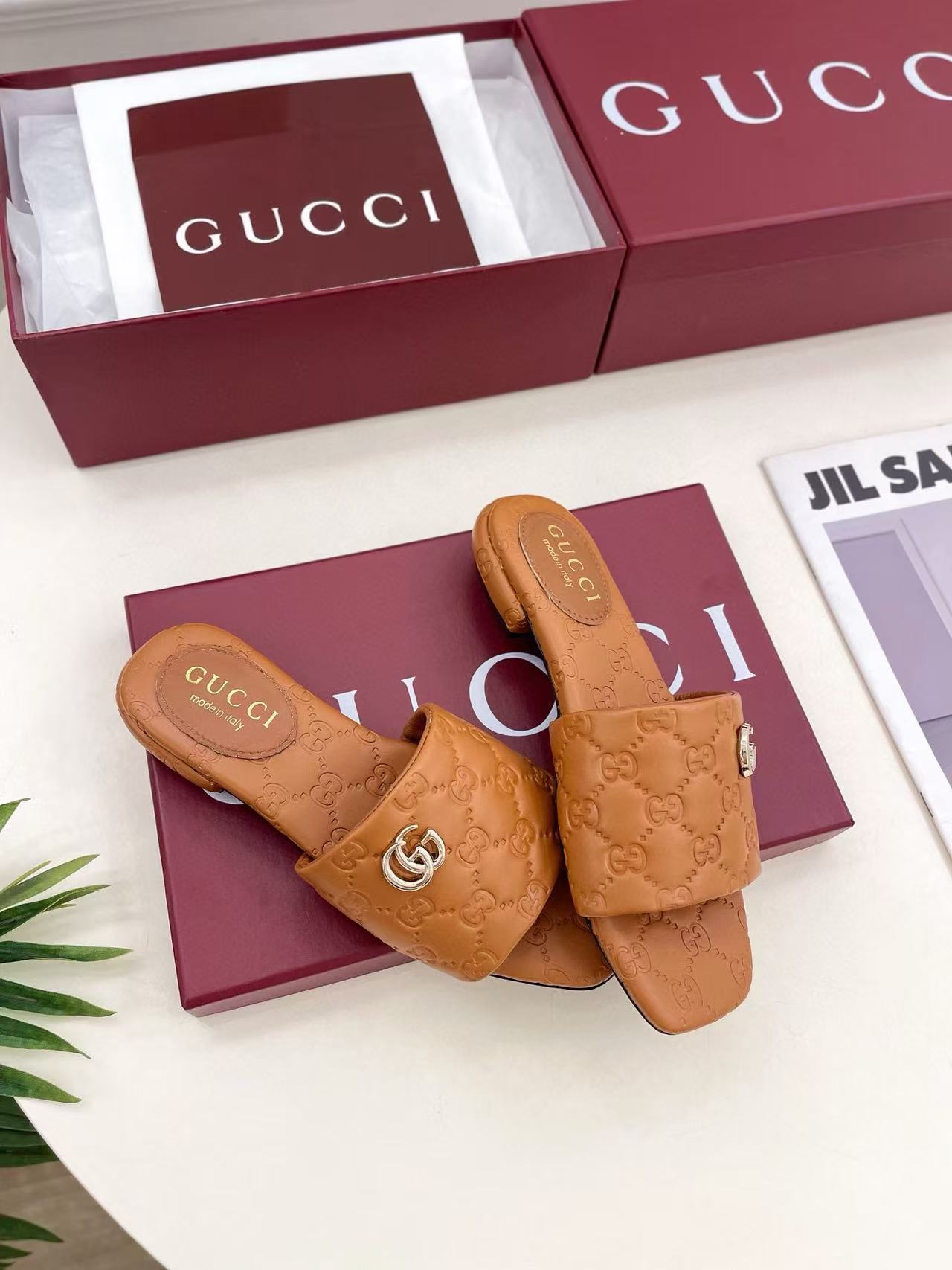 GUCC1 高品質シープスキンエンボスダブルGスリッパ【50％割引+送料無料】