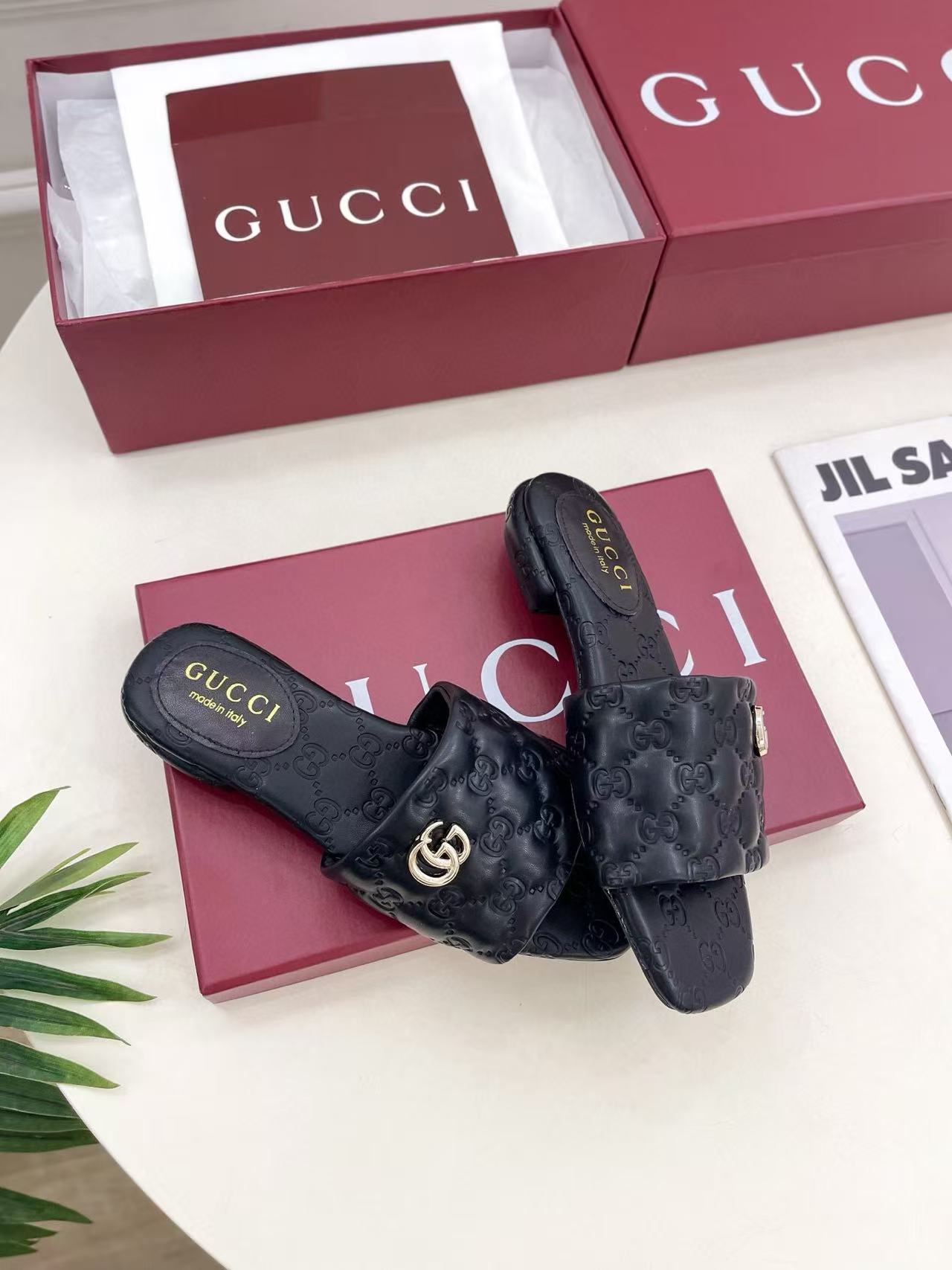 GUCC1 高品質シープスキンエンボスダブルGスリッパ【50％割引+送料無料】