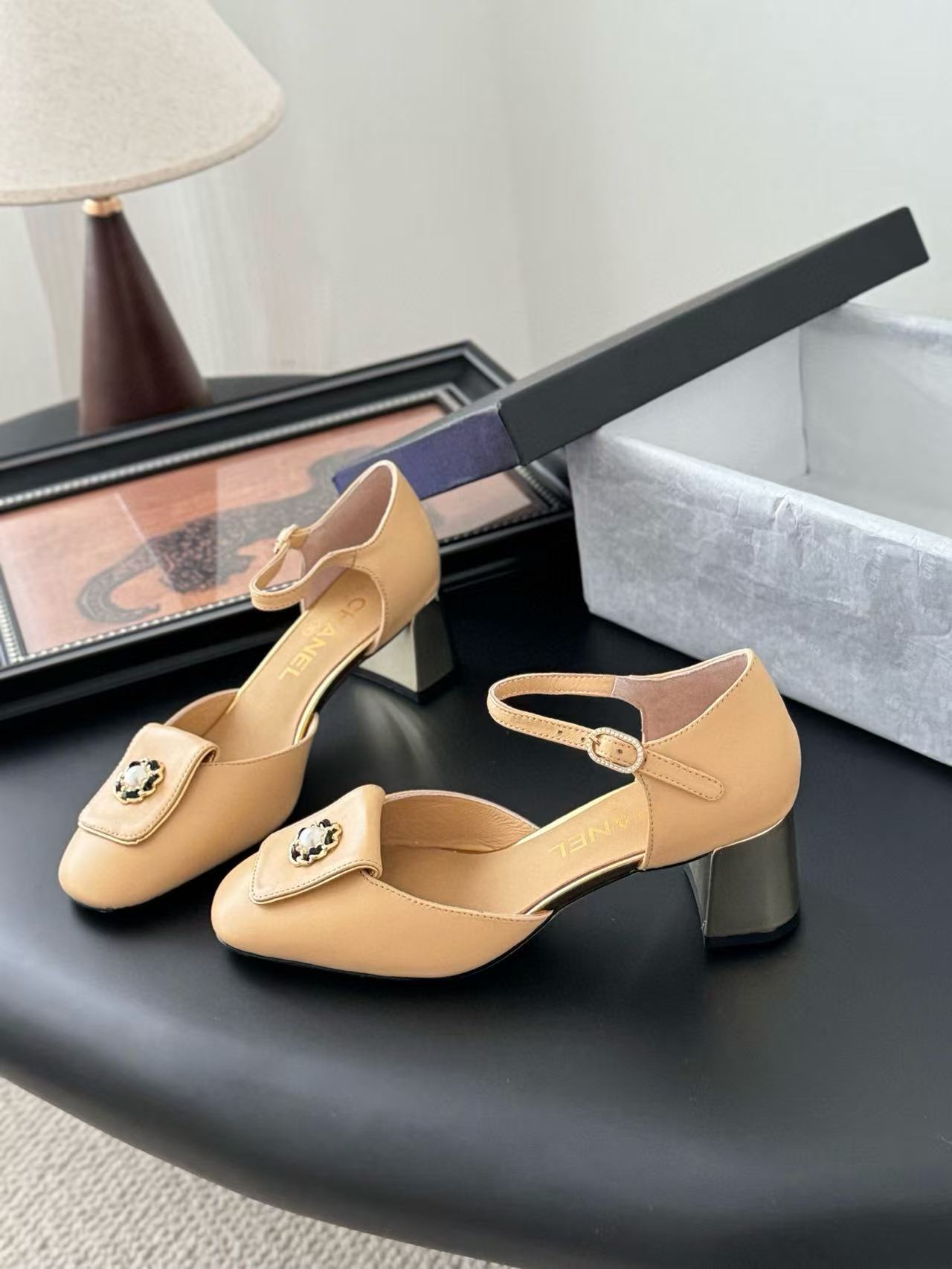 CHANE1 高品質メリージェーンサンダル【50％割引+送料無料】