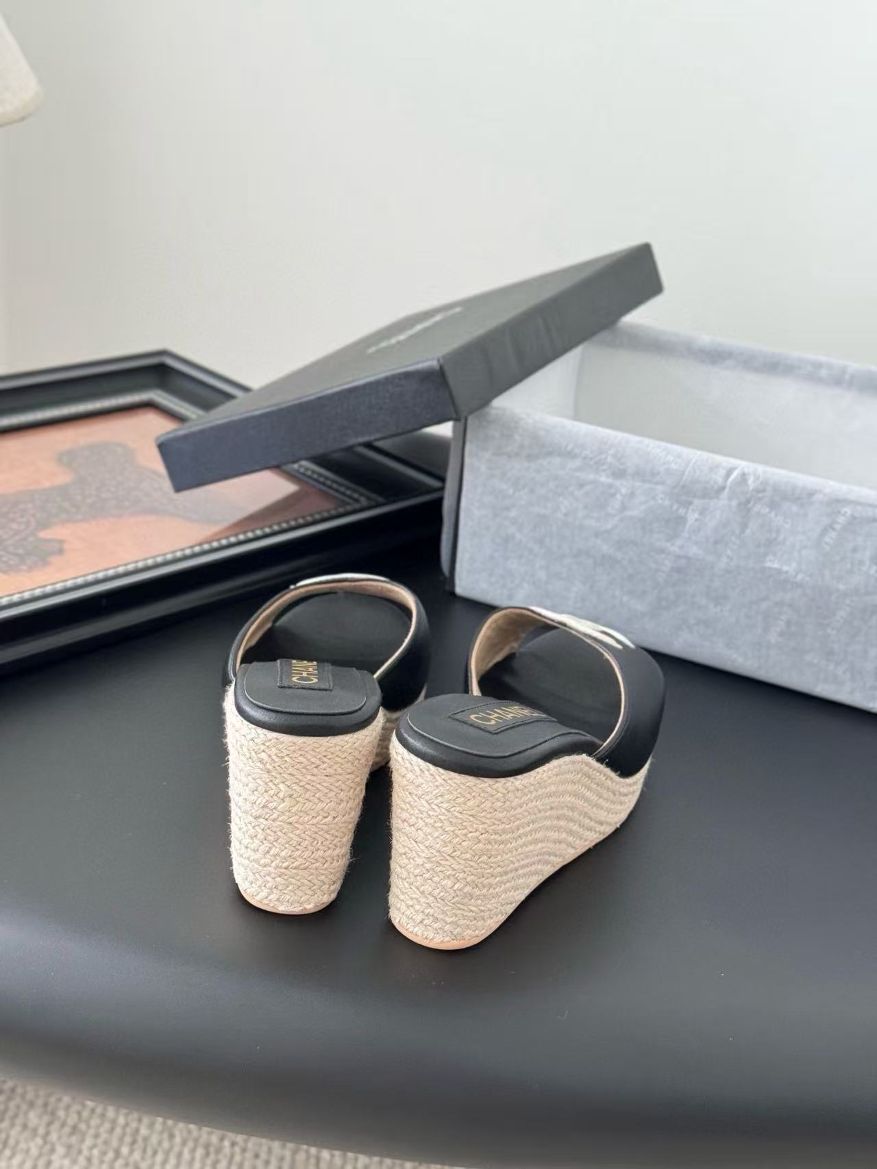CHANE1 高品質ダブルC厚底スリッパ【50％割引+送料無料】