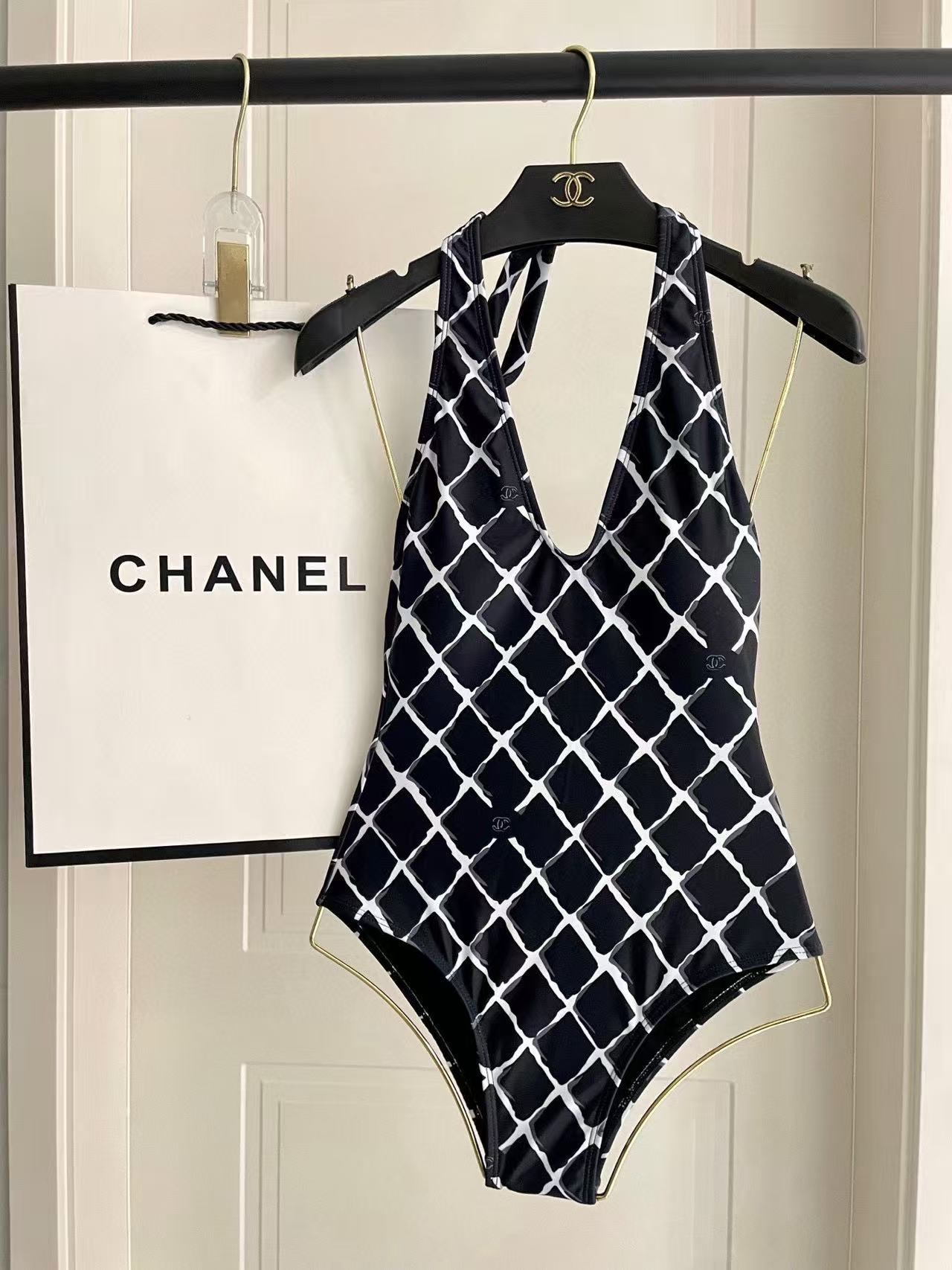 CHANE1 チェック柄ワンピース水着【 50％割引+送料無料】