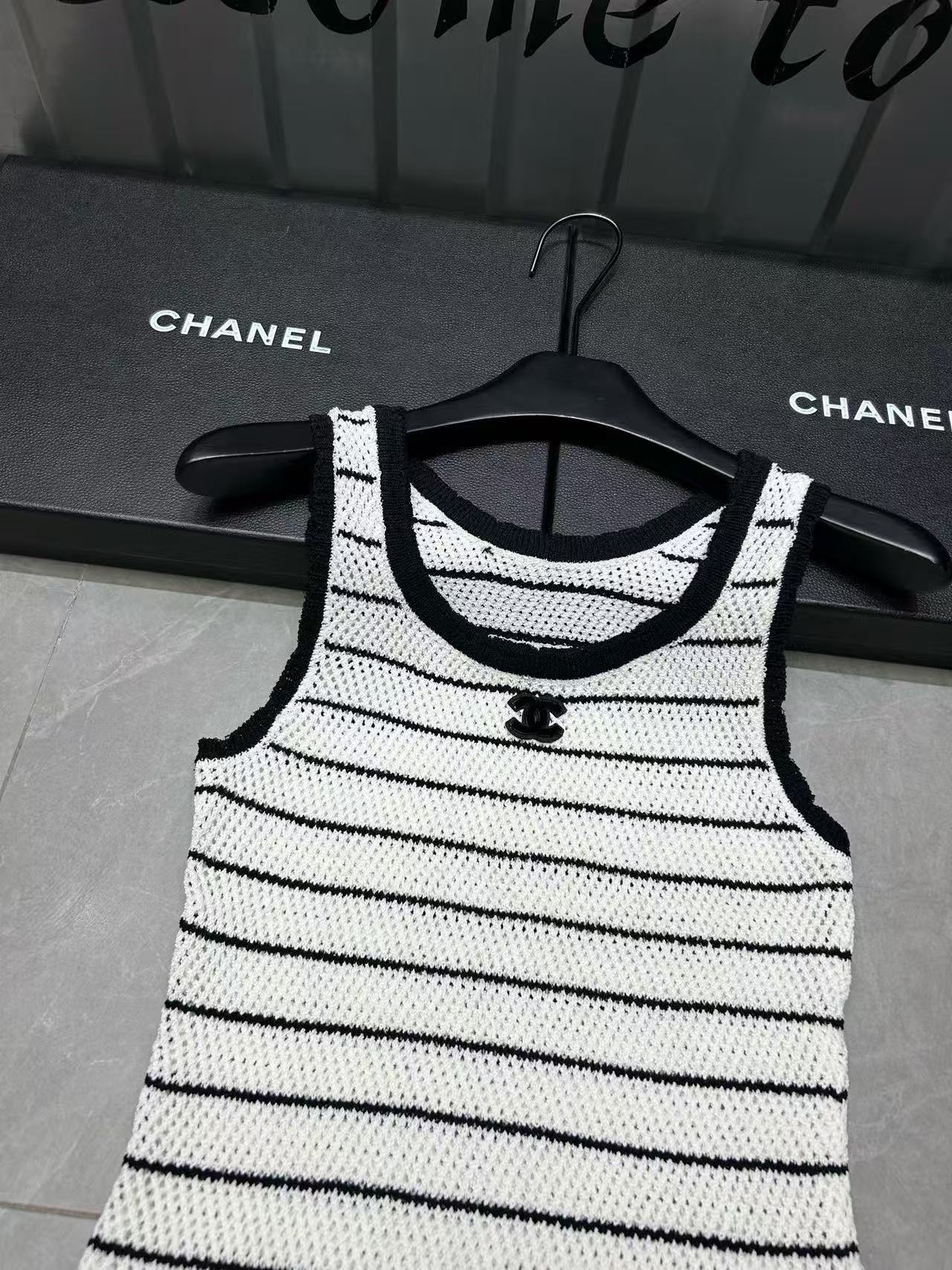 CHANE1 ストライプロゴベストドレス【 50％割引+送料無料】