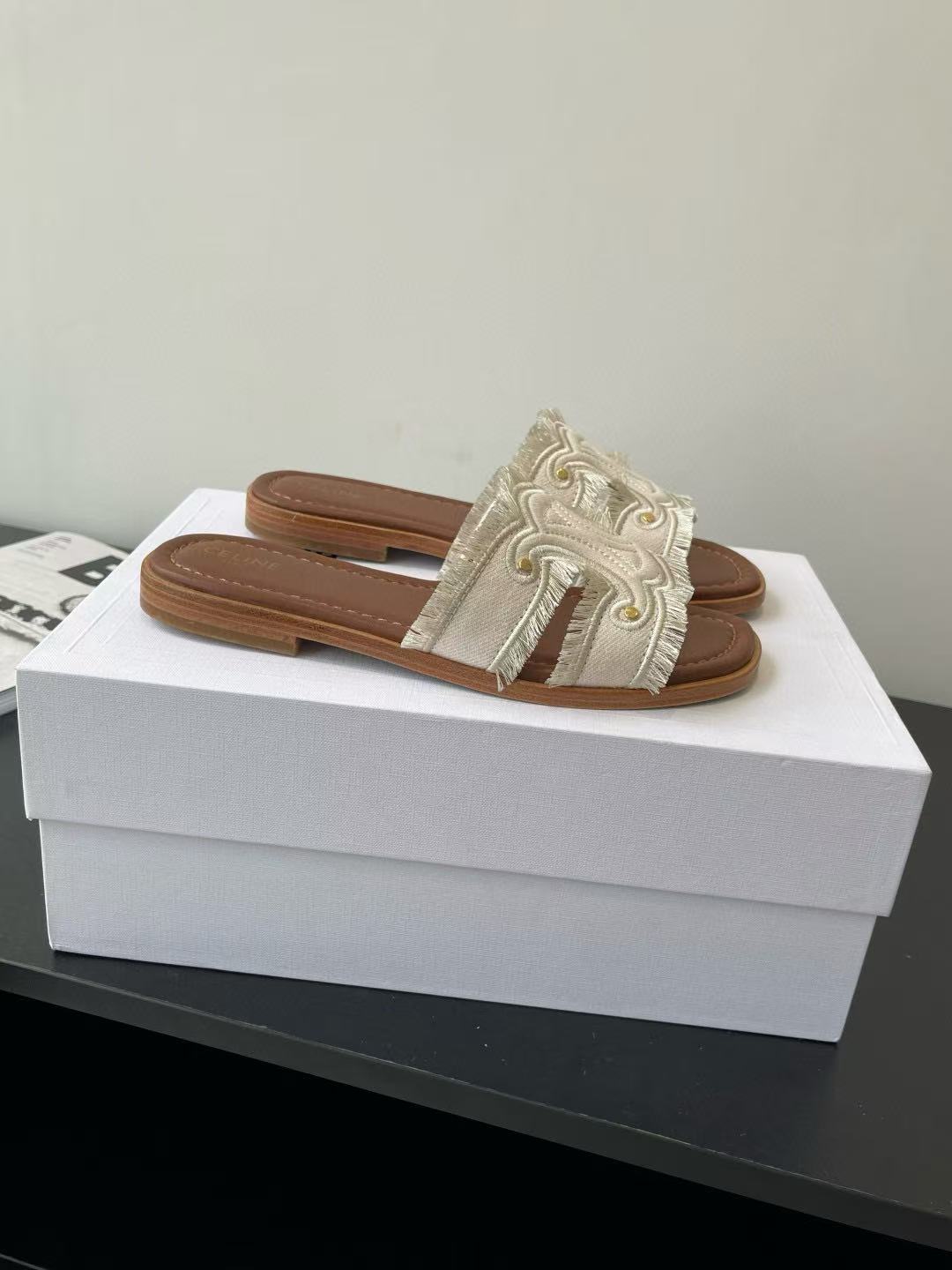 CEL1NEの高品質凱旋門デニムスリッパ【50％割引+送料無料】