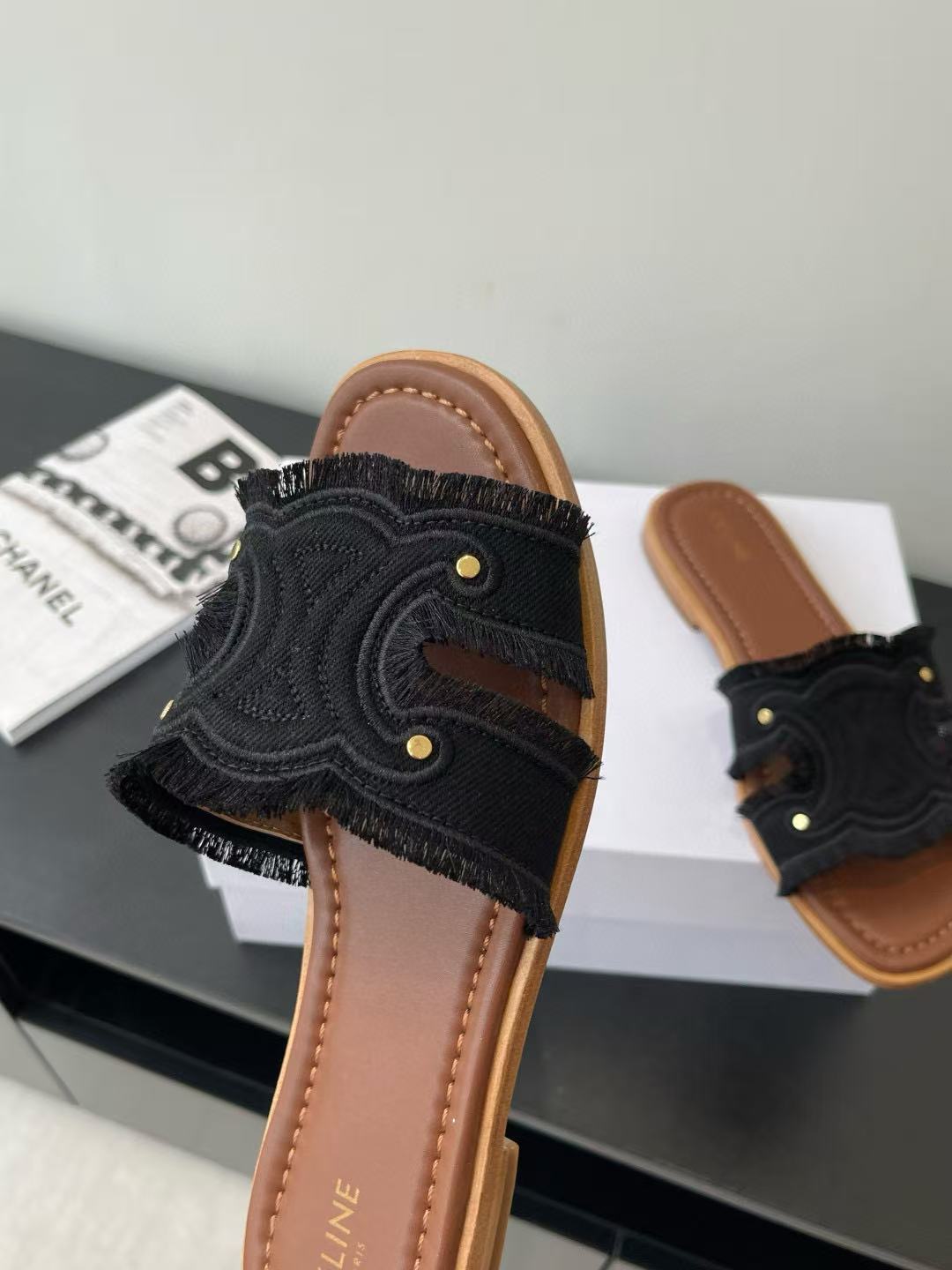 CEL1NEの高品質凱旋門デニムスリッパ【50％割引+送料無料】