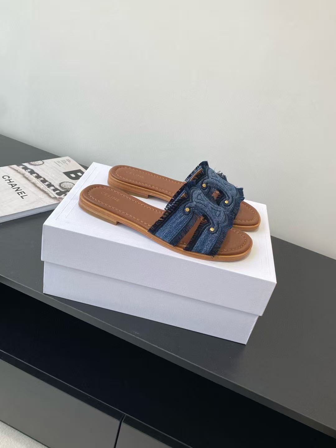 CEL1NEの高品質凱旋門デニムスリッパ【50％割引+送料無料】