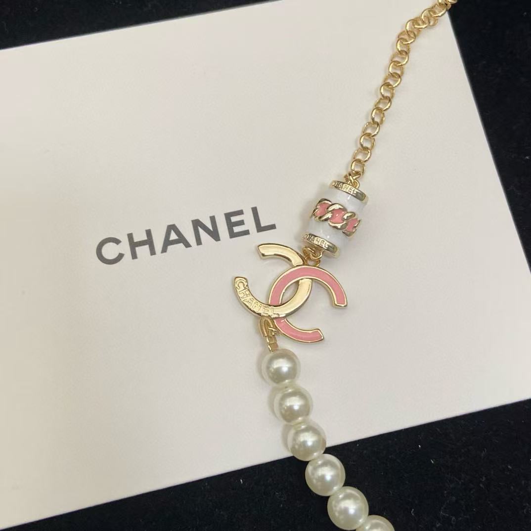 CHANE1 ピンクエナメルダブルCパールネックレス【 50%割引+送料無料】