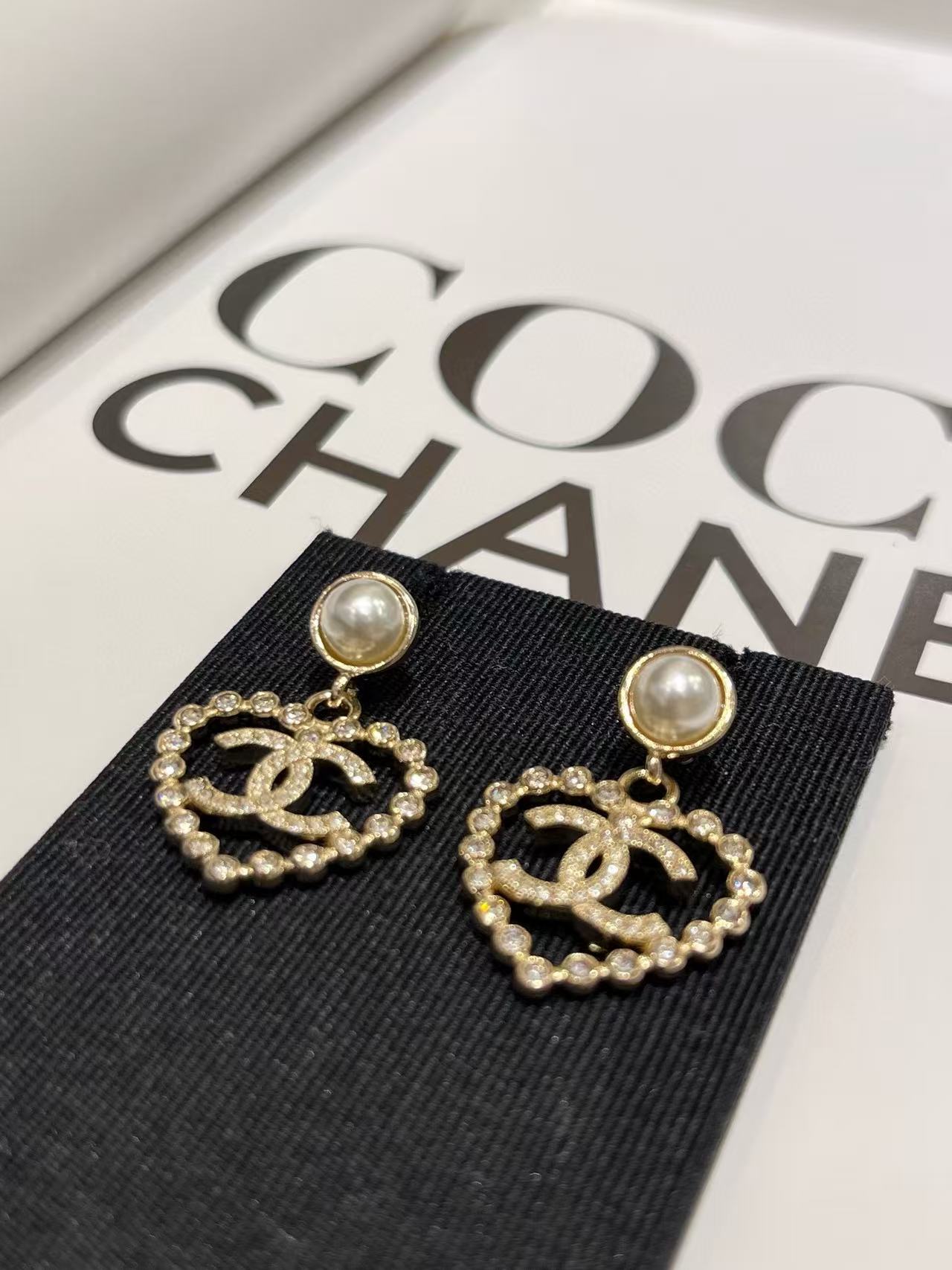 CHANE1 ハートパールイヤリング【 50％割引+送料無料】
