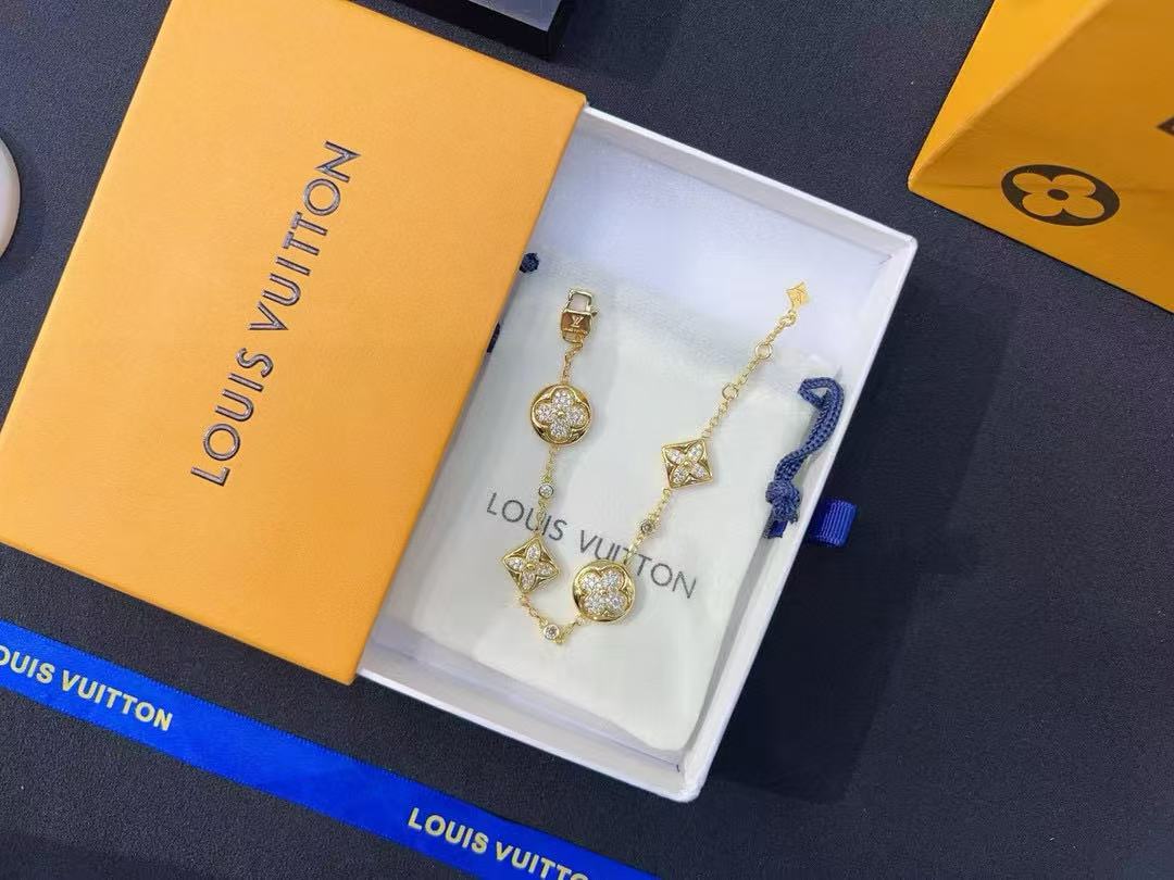 LV四つ葉のクローバーダイヤモンドブレスレット【 50％割引+送料無料】