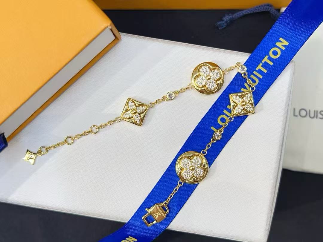 LV四つ葉のクローバーダイヤモンドブレスレット【 50％割引+送料無料】