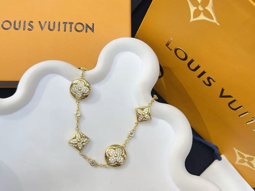 LV四つ葉のクローバーダイヤモンドブレスレット【 50％割引+送料無料】