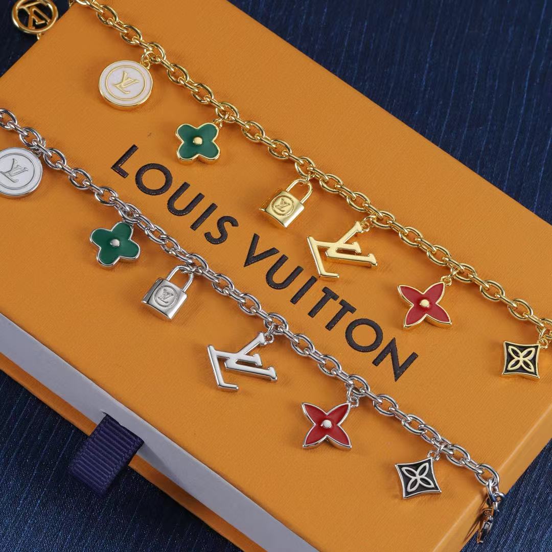LV四つ葉のクローバーブレスレット【50％割引+送料無料】