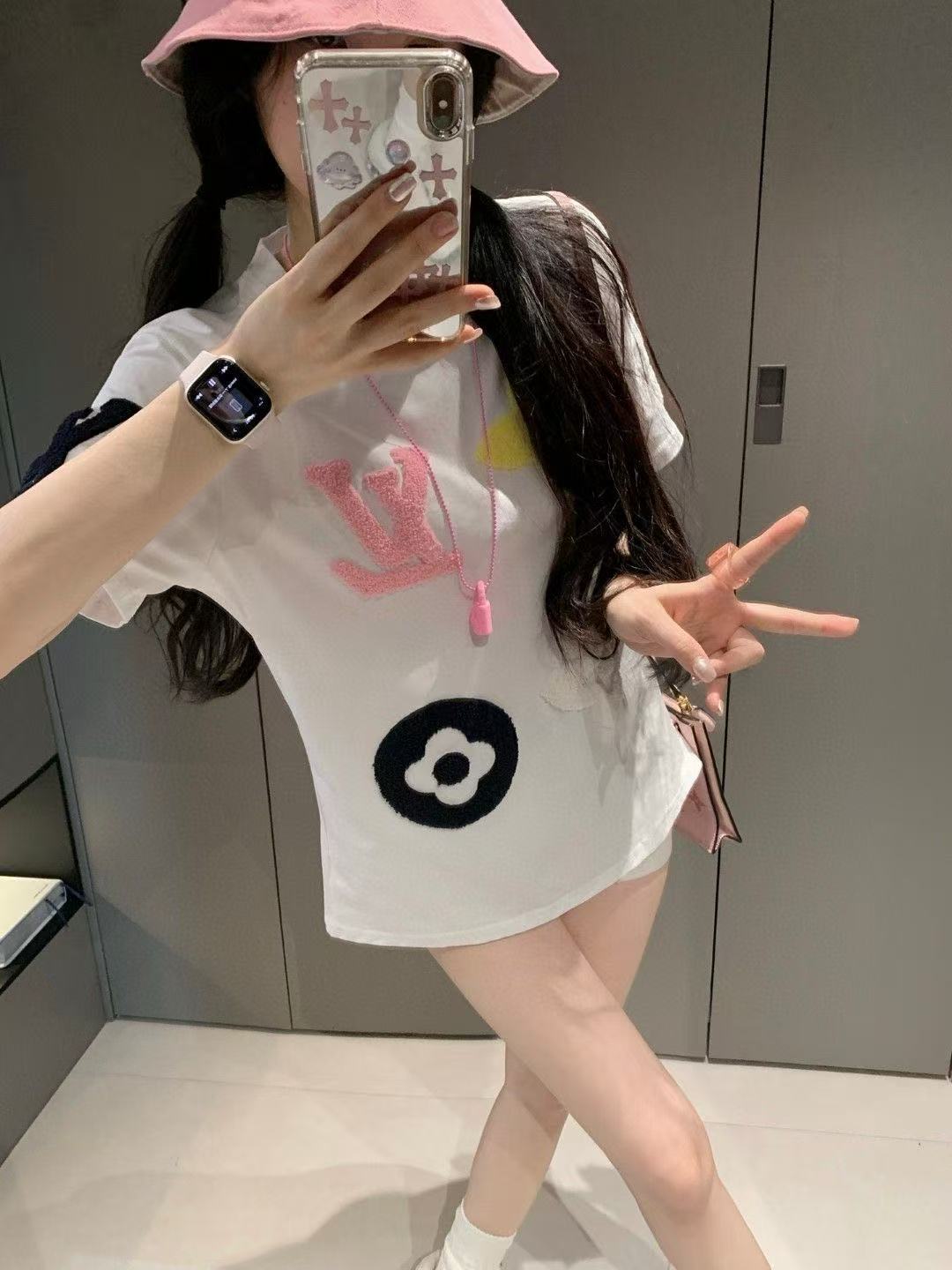 LVタオル刺繍Tシャツ【 50％割引+送料無料】