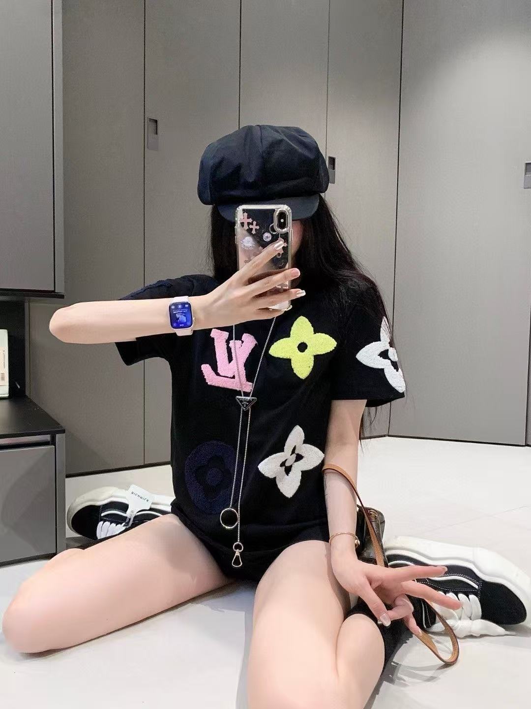 LVタオル刺繍Tシャツ【 50％割引+送料無料】