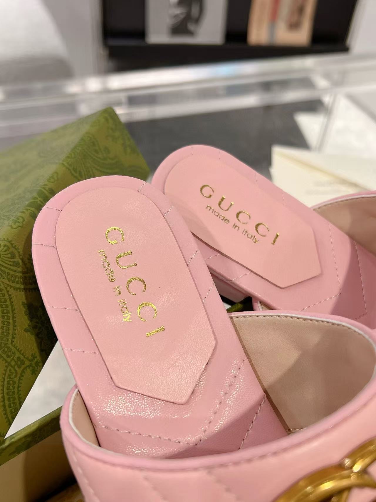 GUCC1 高品質ダブルGフリップフロップ【50%割引+送料無料】