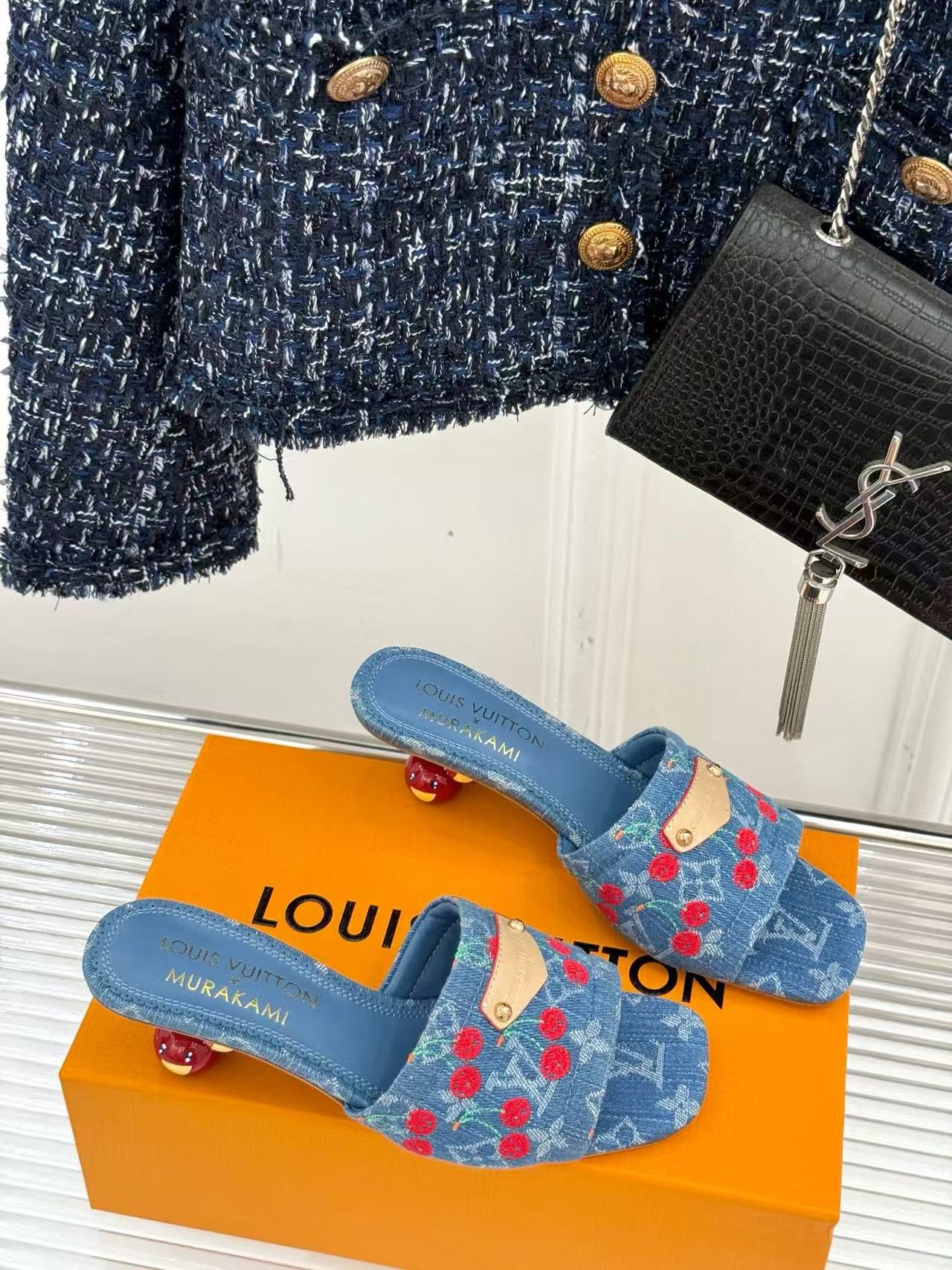 LVの高品質チェリーローヒール【50%割引+送料無料】