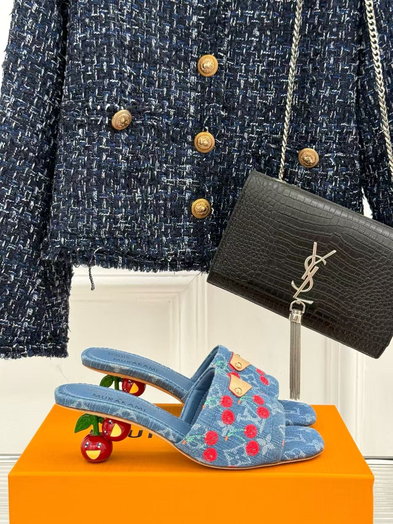 LVの高品質チェリーローヒール【50%割引+送料無料】