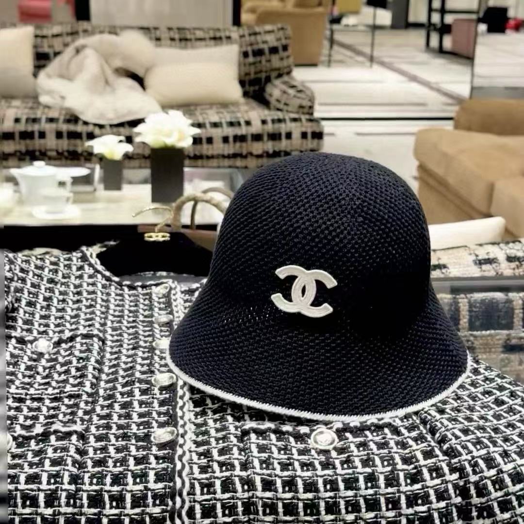 CHANE1 ブラック＆ホワイト ダブルC バケットハット【50％割引+送料無料】