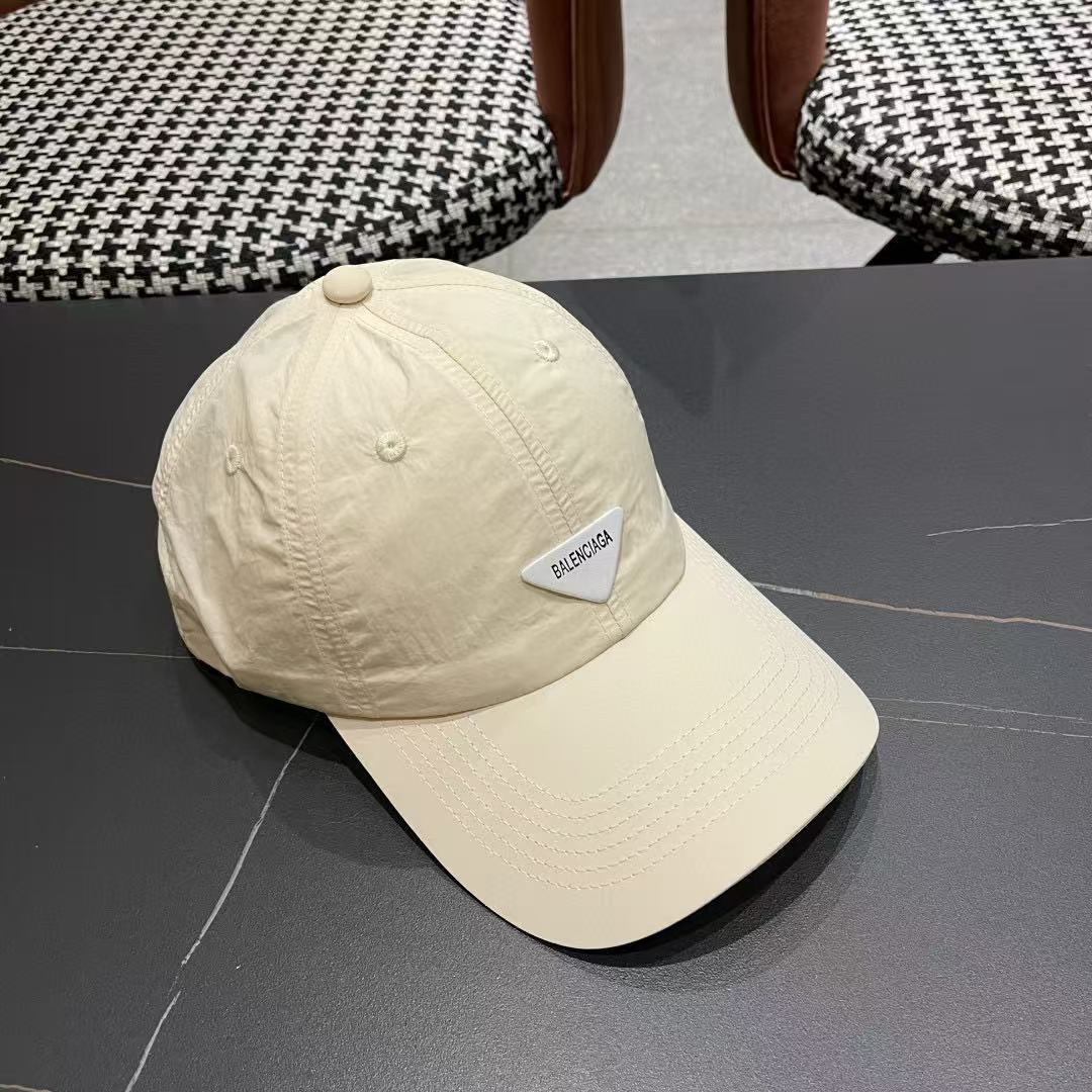 BALENC1AG トライアングルロゴ ベースボールキャップ【50％割引+送料無料】