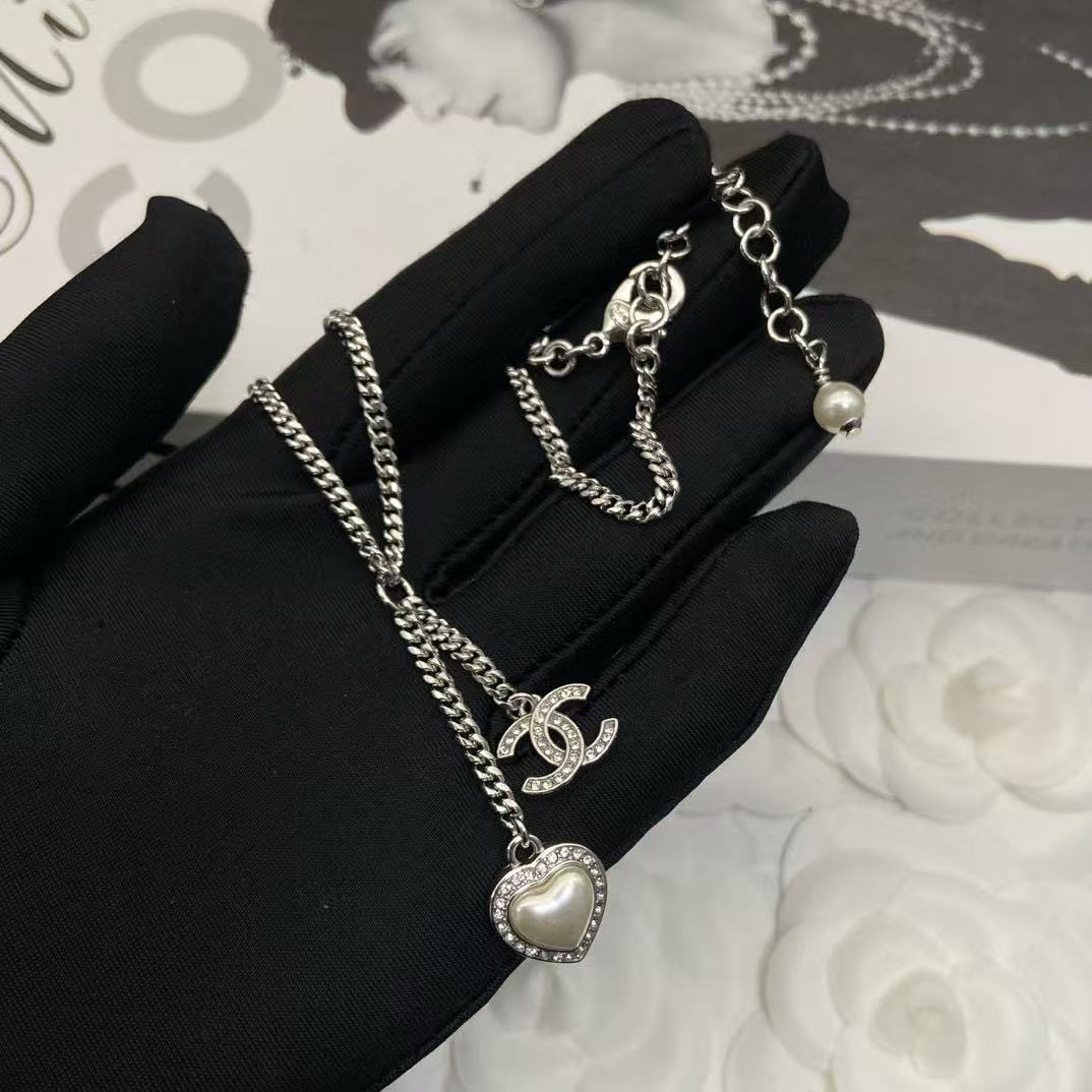 CHANE1 ダブルCハートネックレス【50％割引+送料無料】