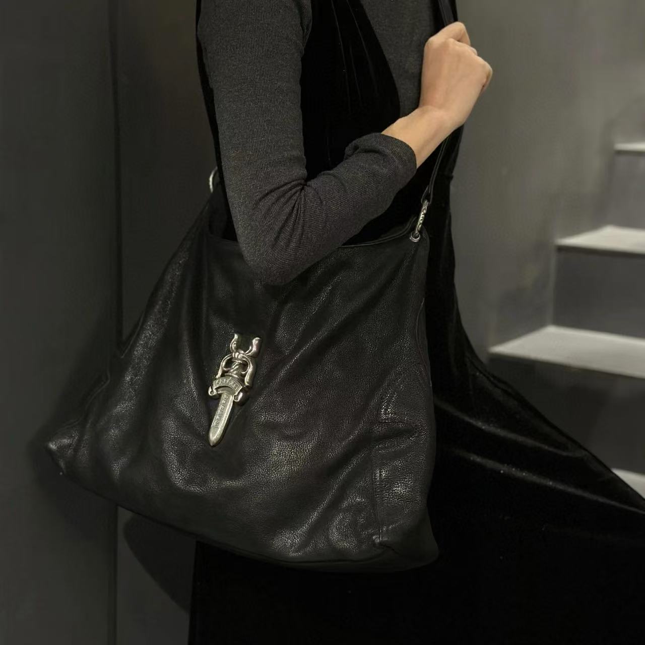 Chr0me Hearts 牛革アンダーアームバッグ【50%割引+送料無料】