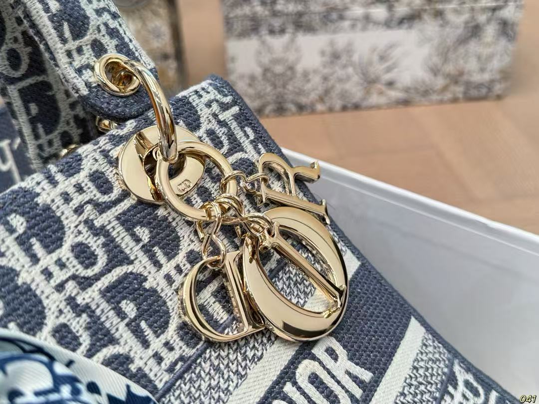 DI0R Lady D-Liteハンドバッグ【50％割引+送料無料】